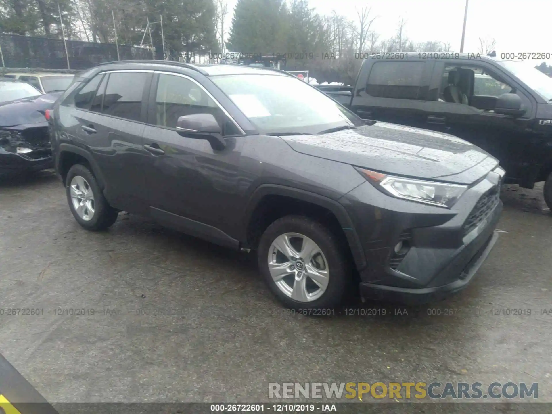 1 Photograph of a damaged car JTMP1RFV1KD505558 TOYOTA RAV4 2019