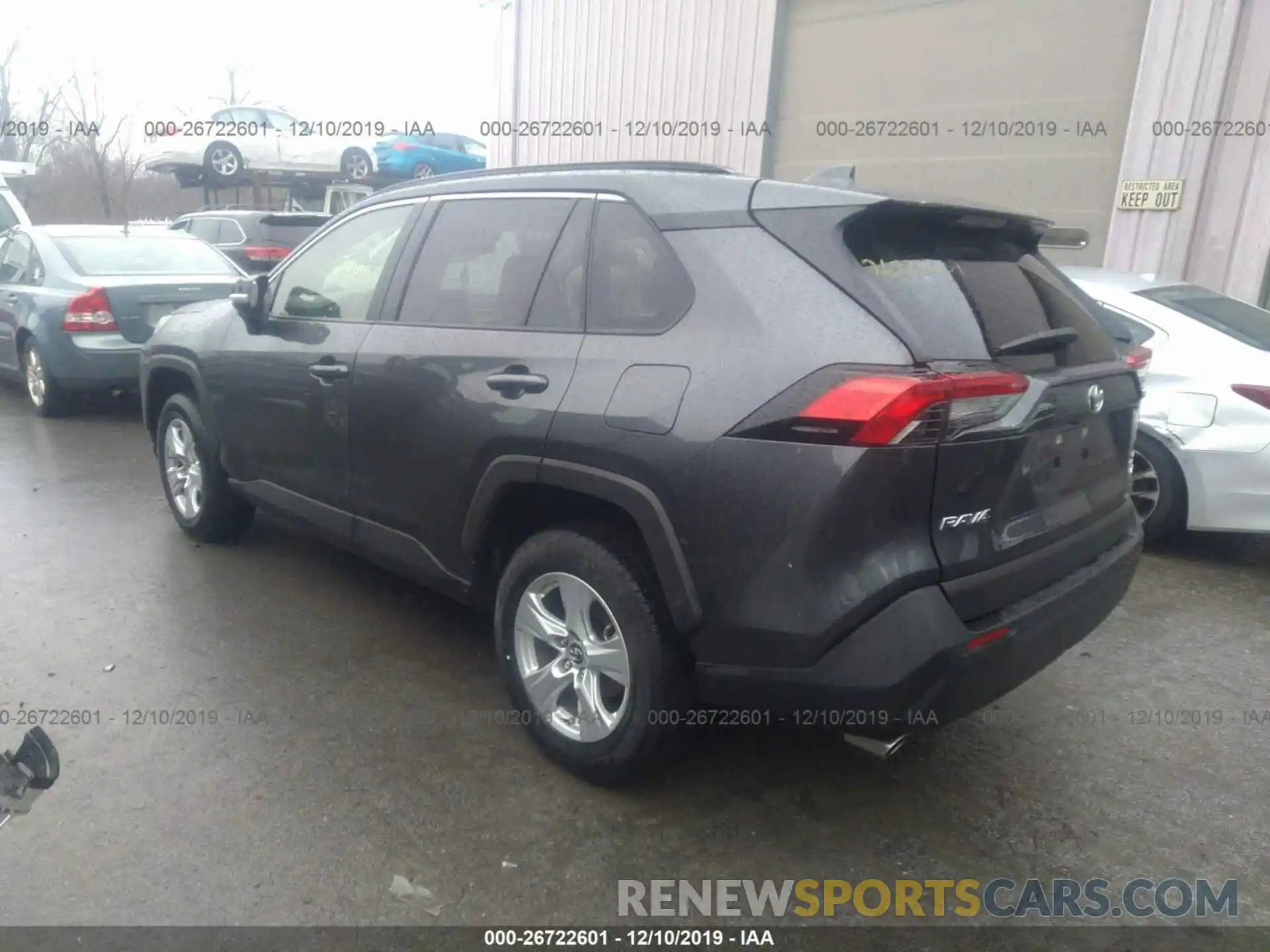 3 Фотография поврежденного автомобиля JTMP1RFV1KD505558 TOYOTA RAV4 2019