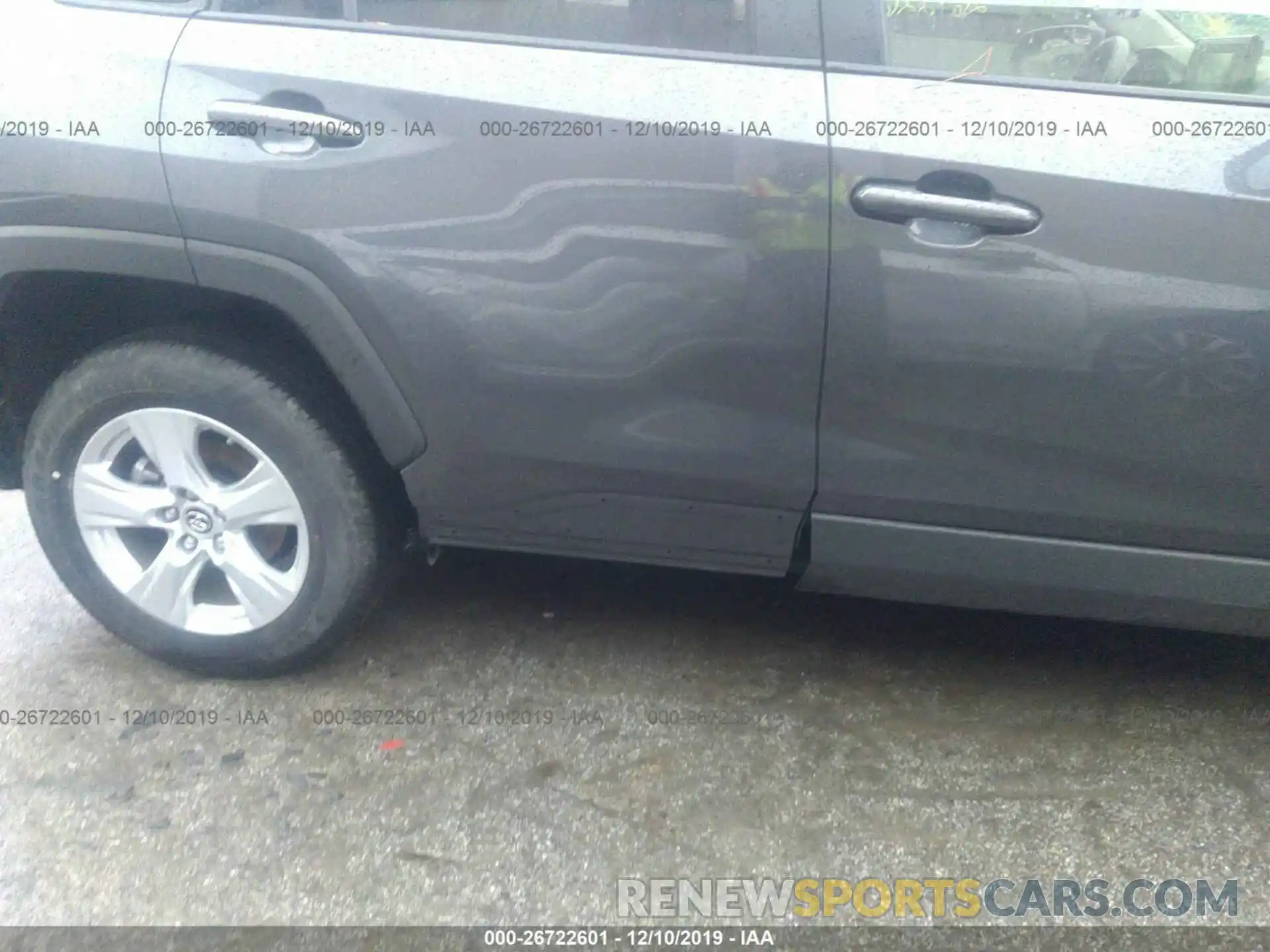 6 Photograph of a damaged car JTMP1RFV1KD505558 TOYOTA RAV4 2019