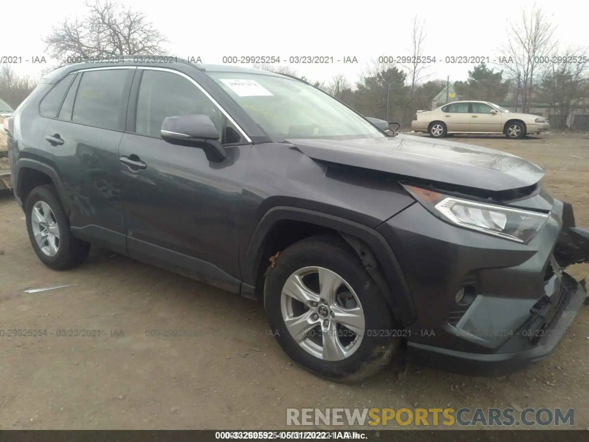 1 Photograph of a damaged car JTMP1RFV1KD505561 TOYOTA RAV4 2019