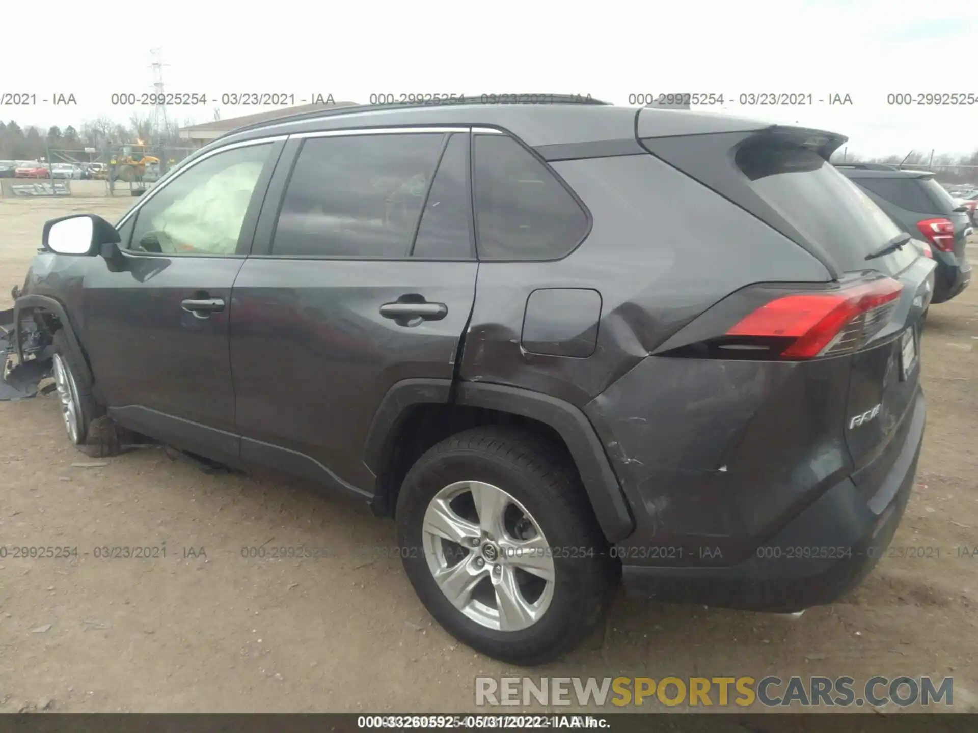 3 Photograph of a damaged car JTMP1RFV1KD505561 TOYOTA RAV4 2019