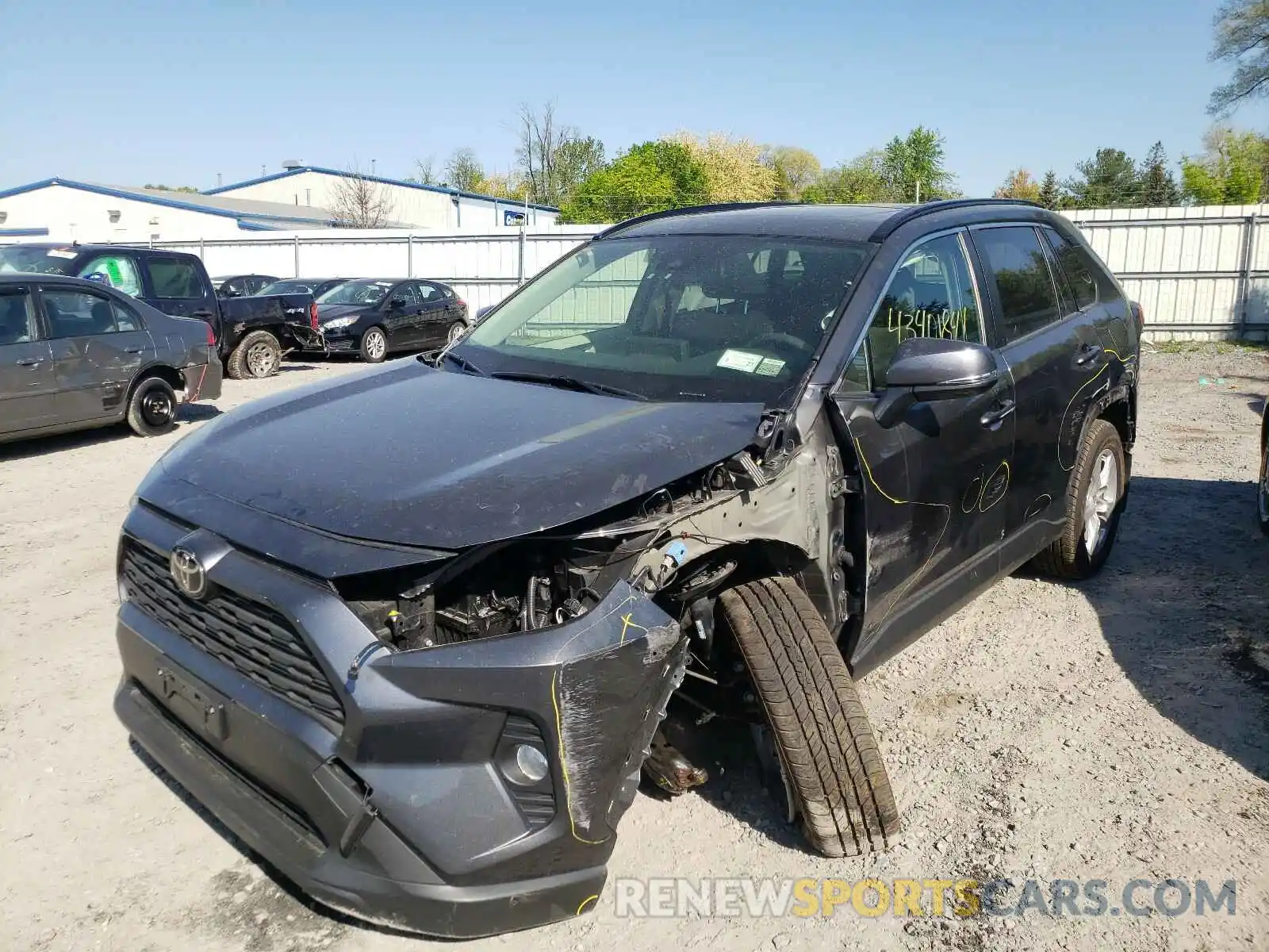 2 Photograph of a damaged car JTMP1RFV1KD513045 TOYOTA RAV4 2019