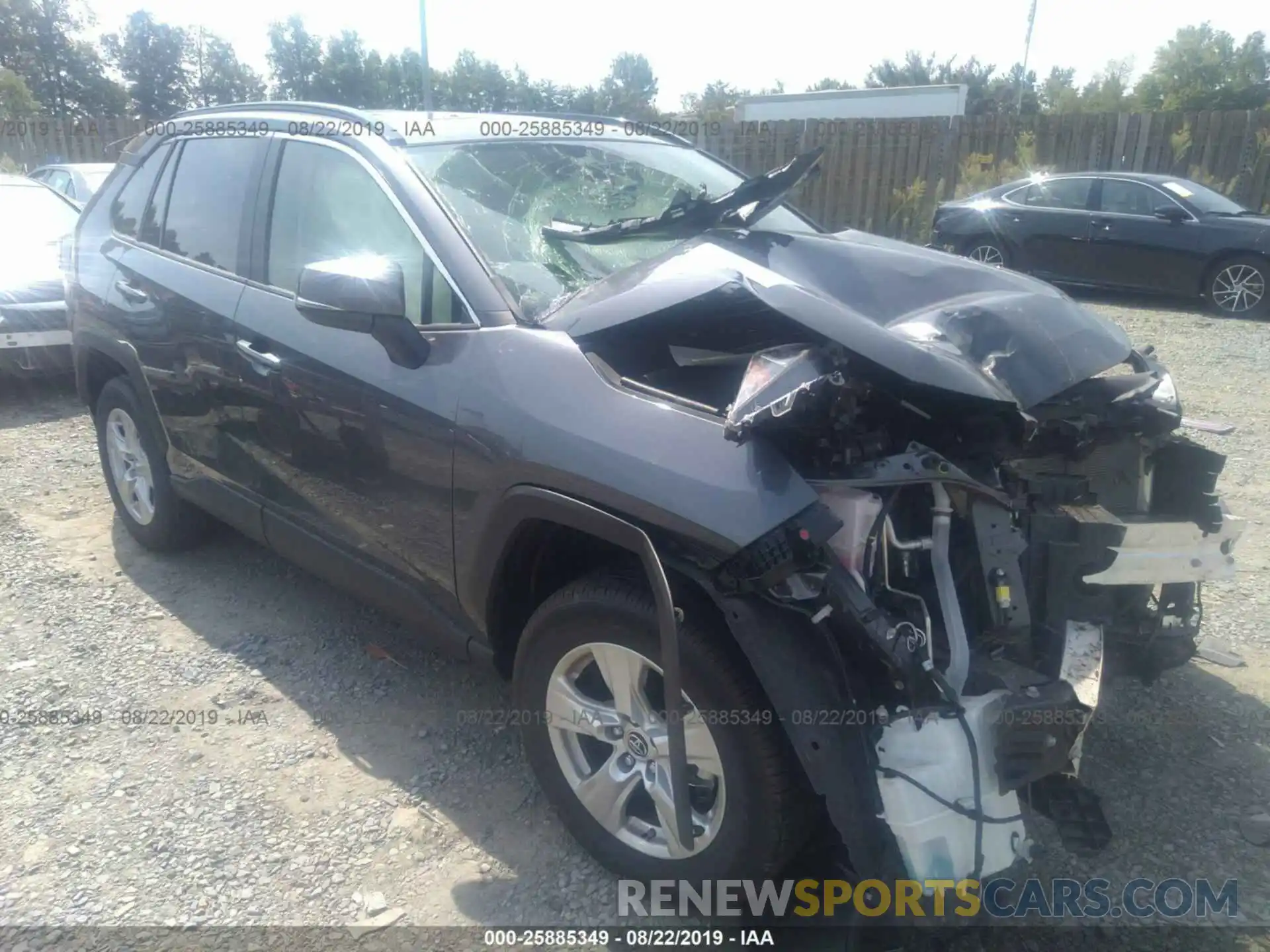 1 Photograph of a damaged car JTMP1RFV1KD515183 TOYOTA RAV4 2019