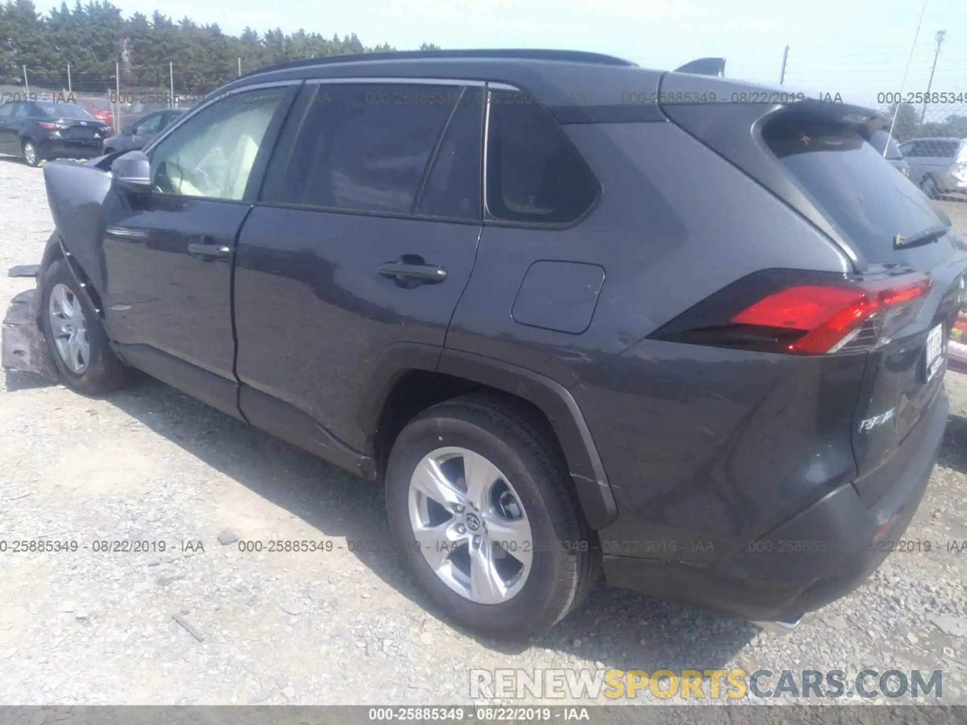 3 Фотография поврежденного автомобиля JTMP1RFV1KD515183 TOYOTA RAV4 2019