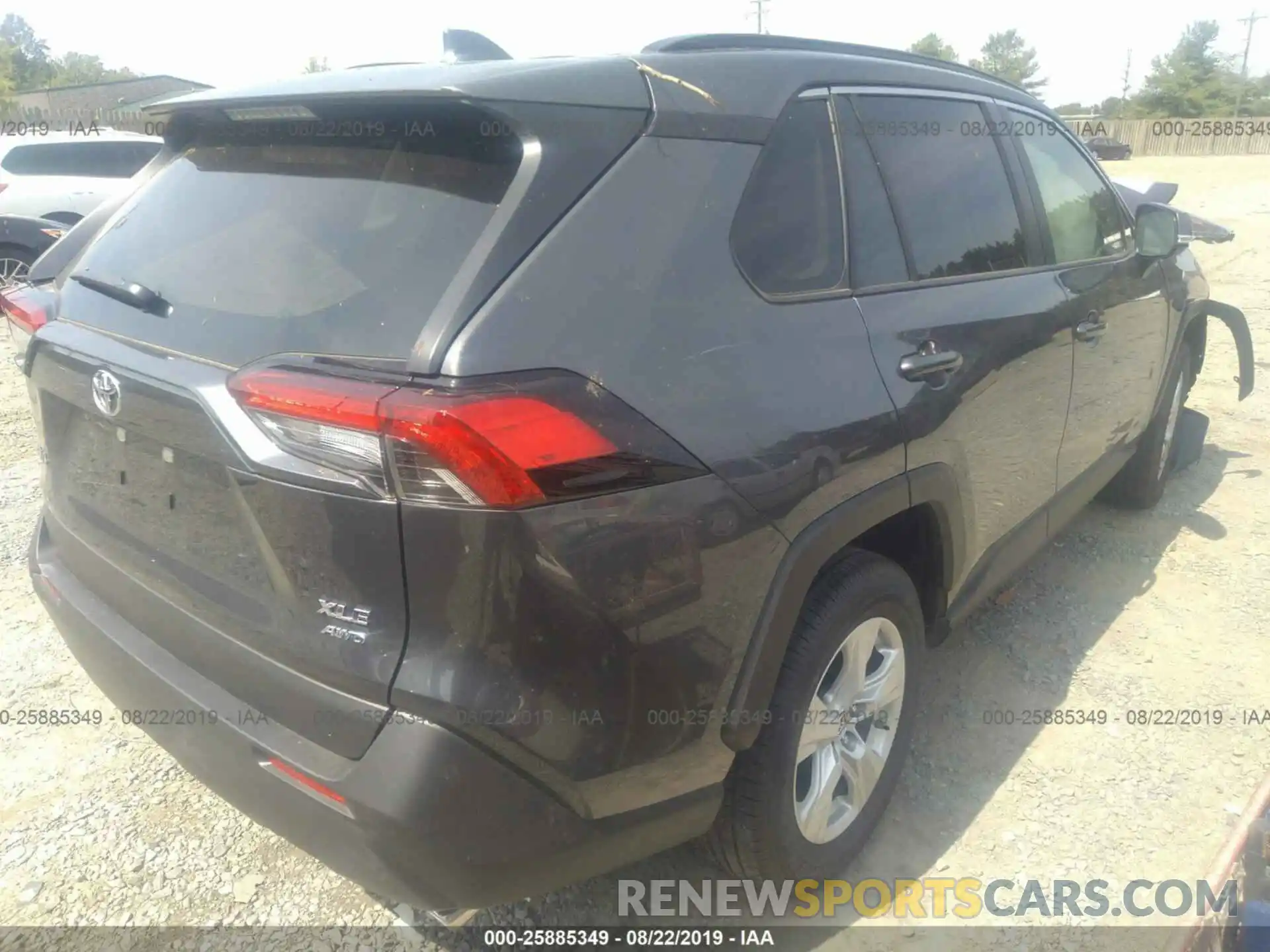 4 Photograph of a damaged car JTMP1RFV1KD515183 TOYOTA RAV4 2019