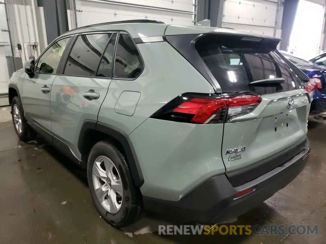 3 Photograph of a damaged car JTMP1RFV1KJ002730 TOYOTA RAV4 2019