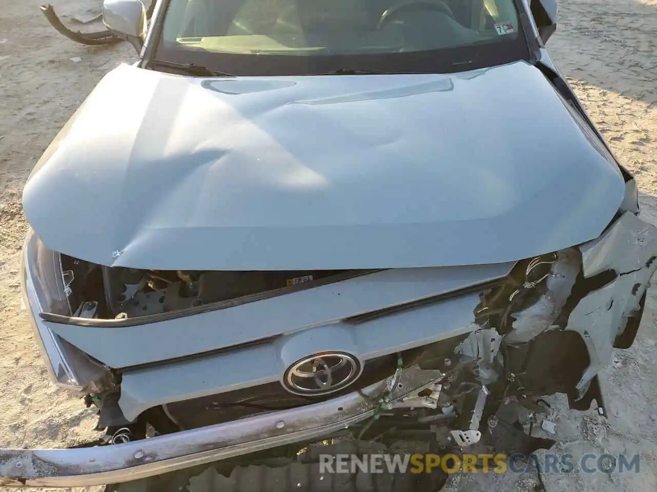 12 Photograph of a damaged car JTMP1RFV1KJ017342 TOYOTA RAV4 2019