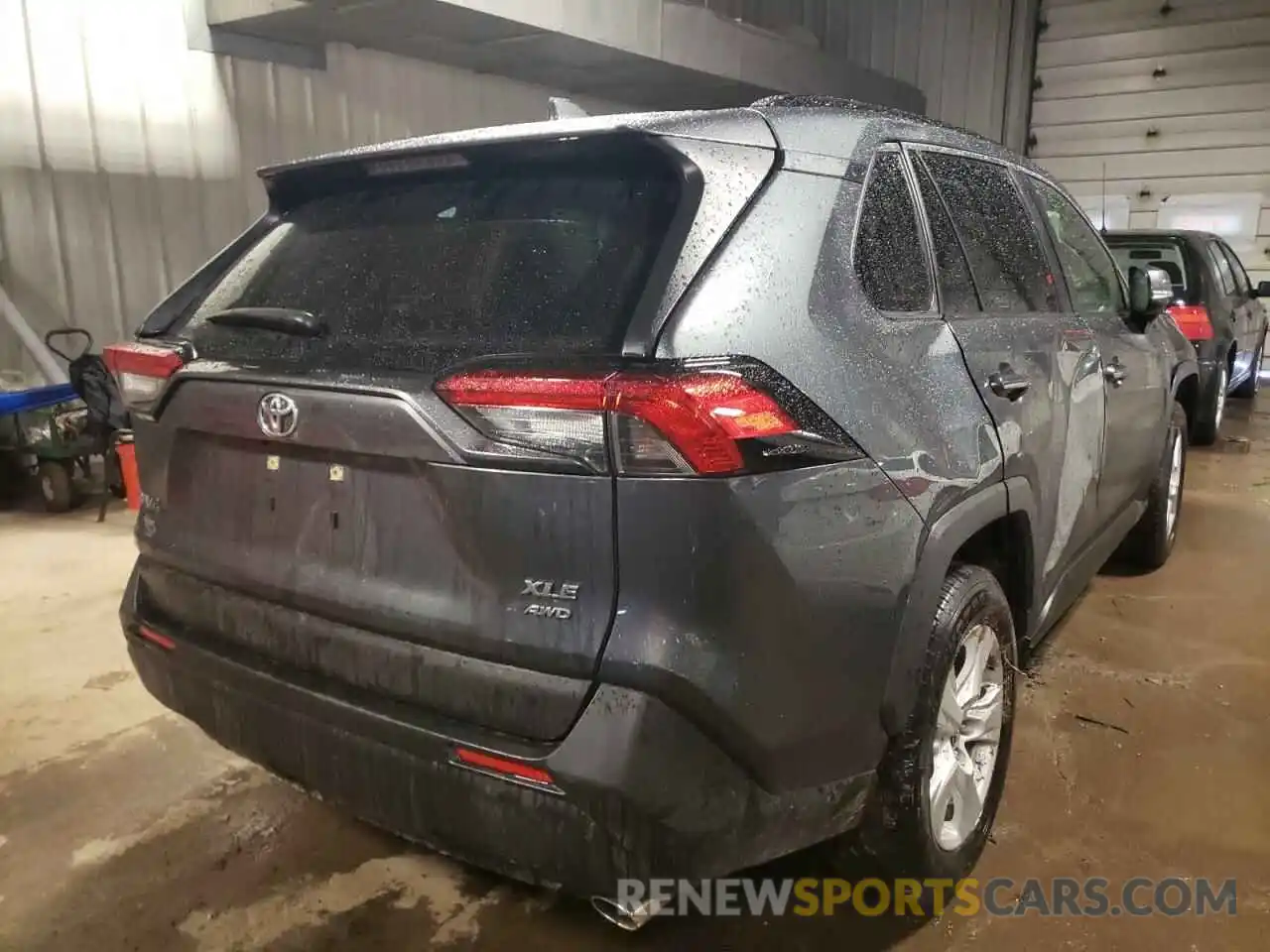 4 Photograph of a damaged car JTMP1RFV2KD008809 TOYOTA RAV4 2019