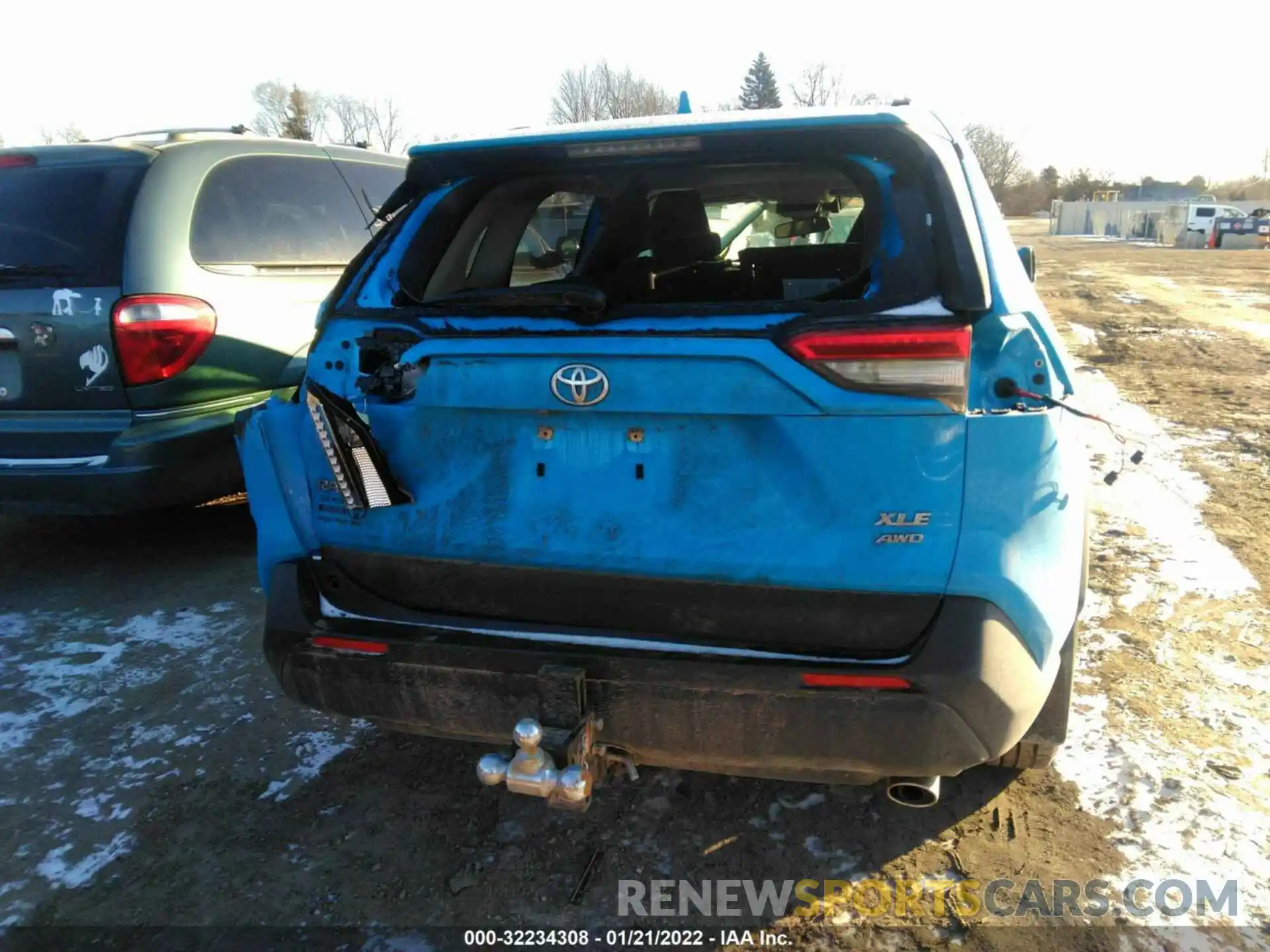 11 Фотография поврежденного автомобиля JTMP1RFV2KD010074 TOYOTA RAV4 2019