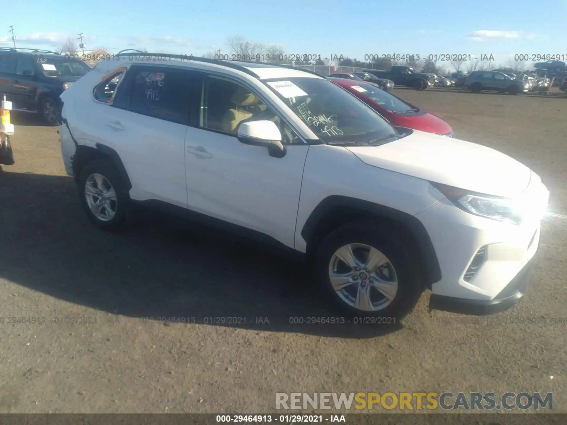 1 Photograph of a damaged car JTMP1RFV2KD016585 TOYOTA RAV4 2019