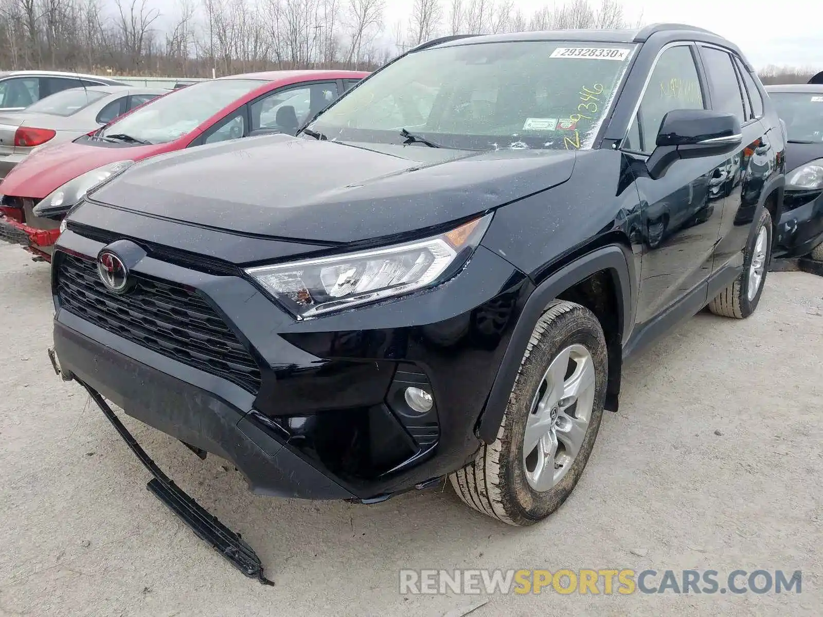 2 Photograph of a damaged car JTMP1RFV2KD018398 TOYOTA RAV4 2019