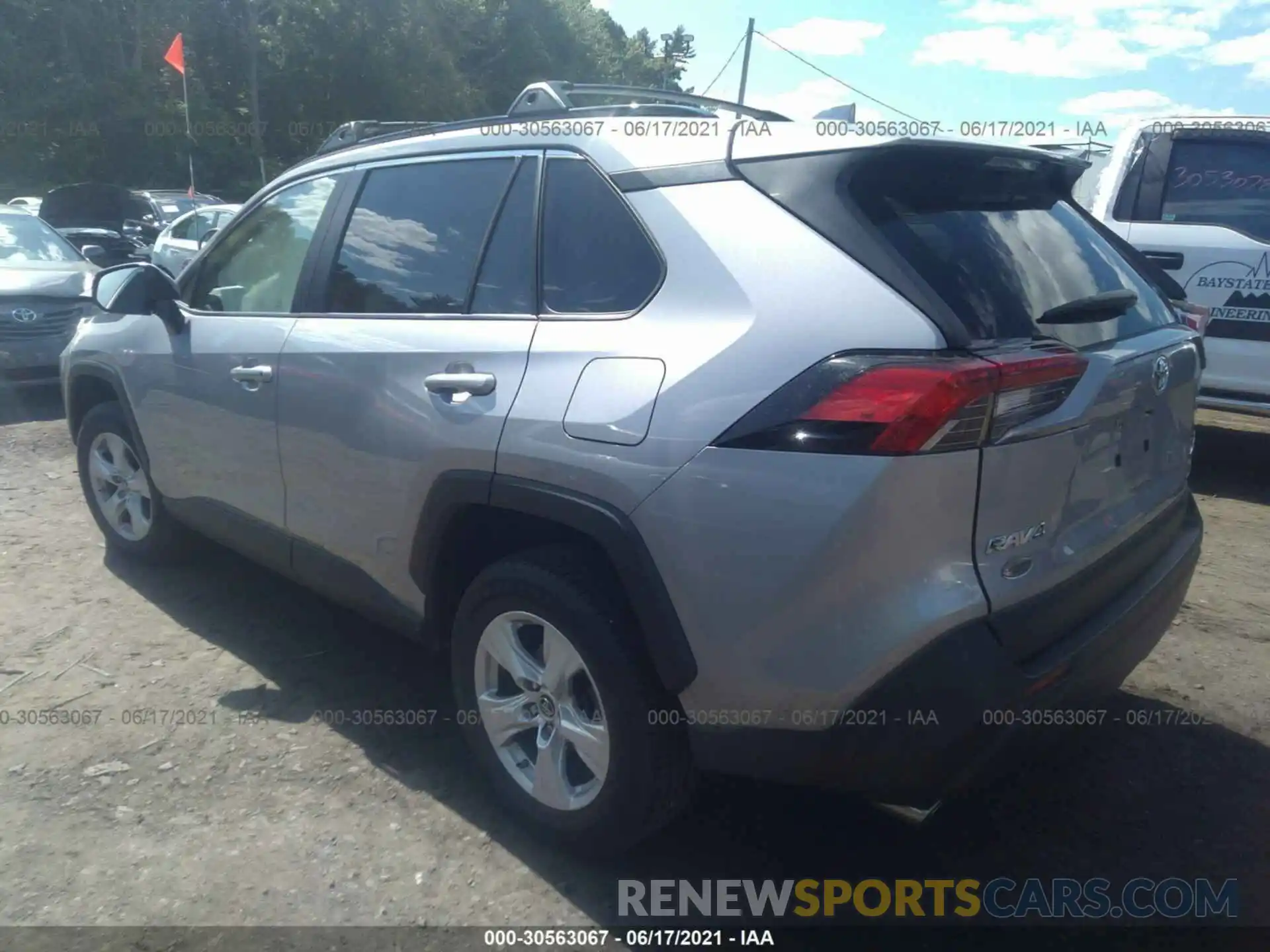 3 Photograph of a damaged car JTMP1RFV2KD036979 TOYOTA RAV4 2019