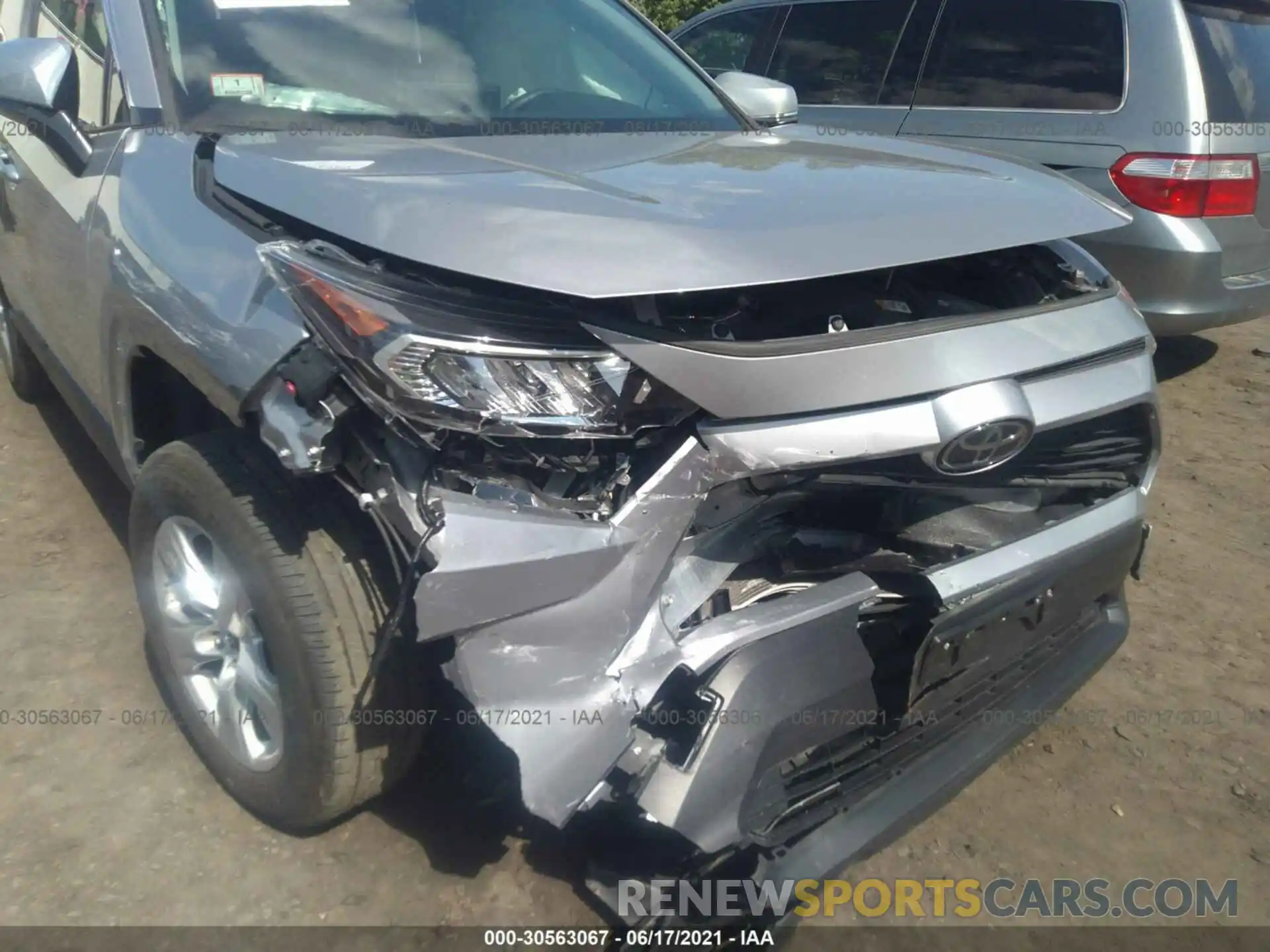 6 Photograph of a damaged car JTMP1RFV2KD036979 TOYOTA RAV4 2019