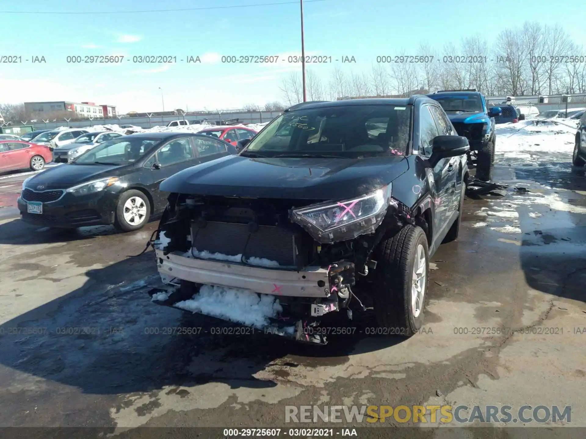 6 Photograph of a damaged car JTMP1RFV2KD043611 TOYOTA RAV4 2019