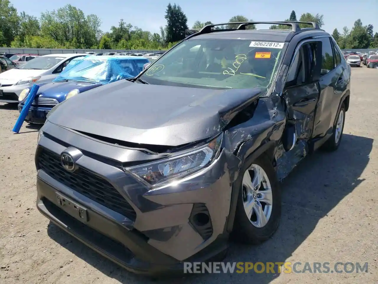 2 Photograph of a damaged car JTMP1RFV2KD045102 TOYOTA RAV4 2019