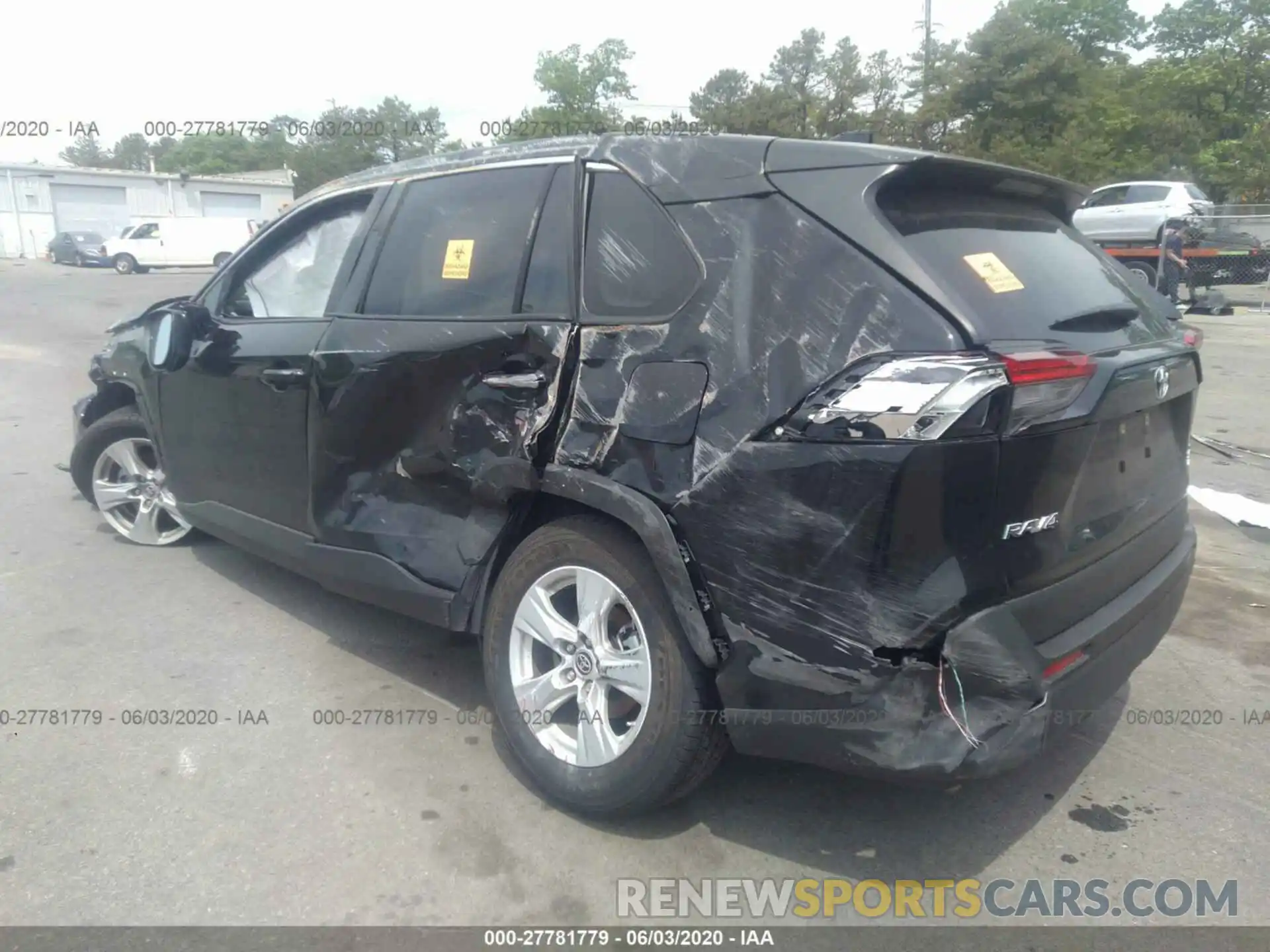 3 Photograph of a damaged car JTMP1RFV2KD045682 TOYOTA RAV4 2019