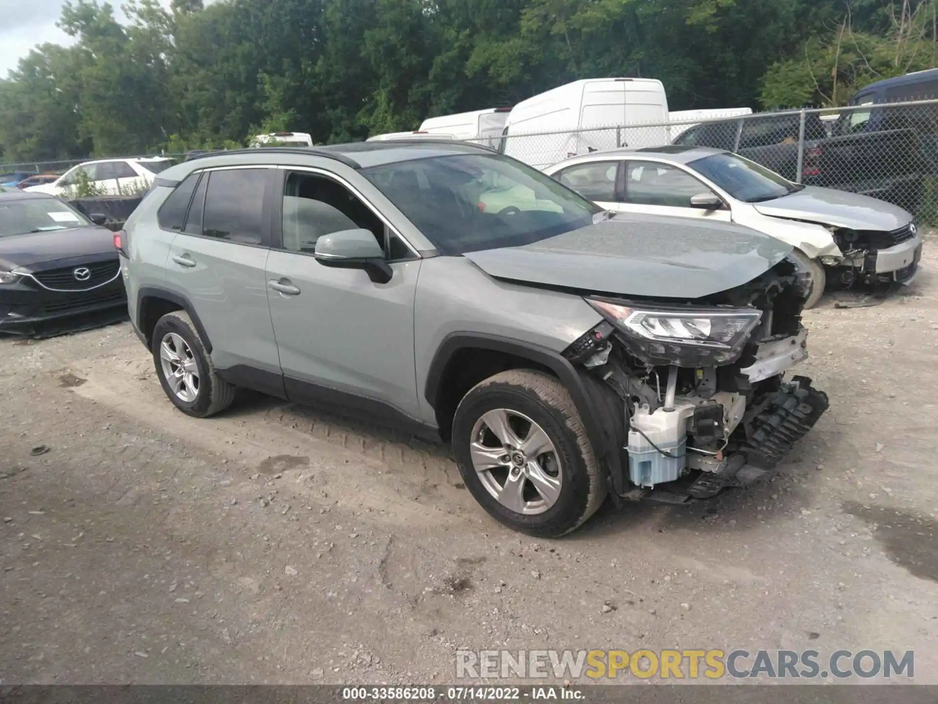 1 Photograph of a damaged car JTMP1RFV2KD501499 TOYOTA RAV4 2019