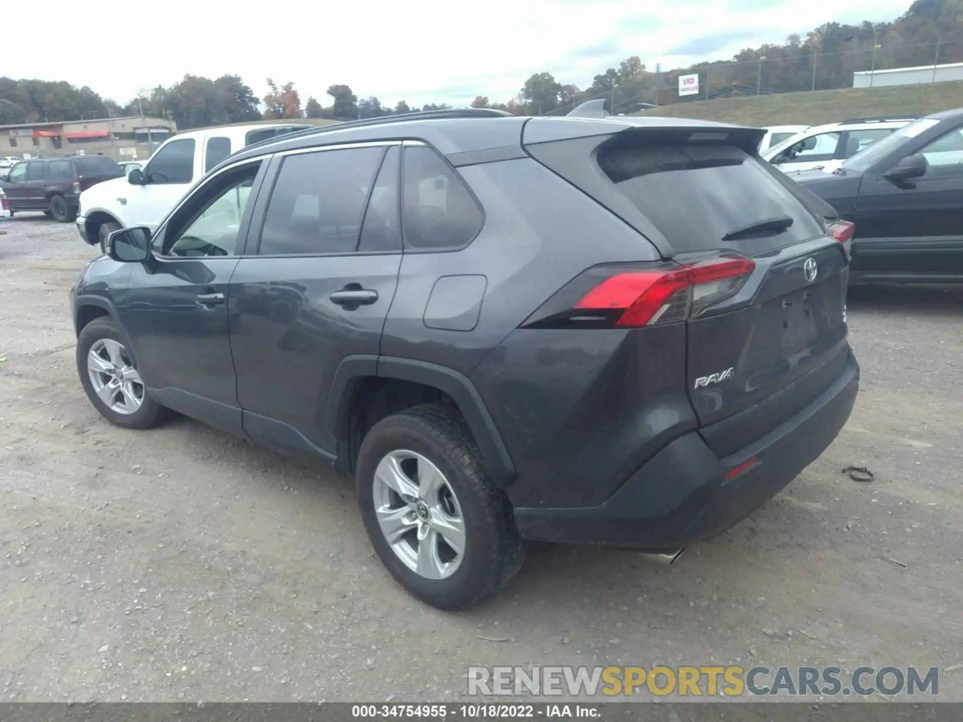 3 Photograph of a damaged car JTMP1RFV2KD502300 TOYOTA RAV4 2019