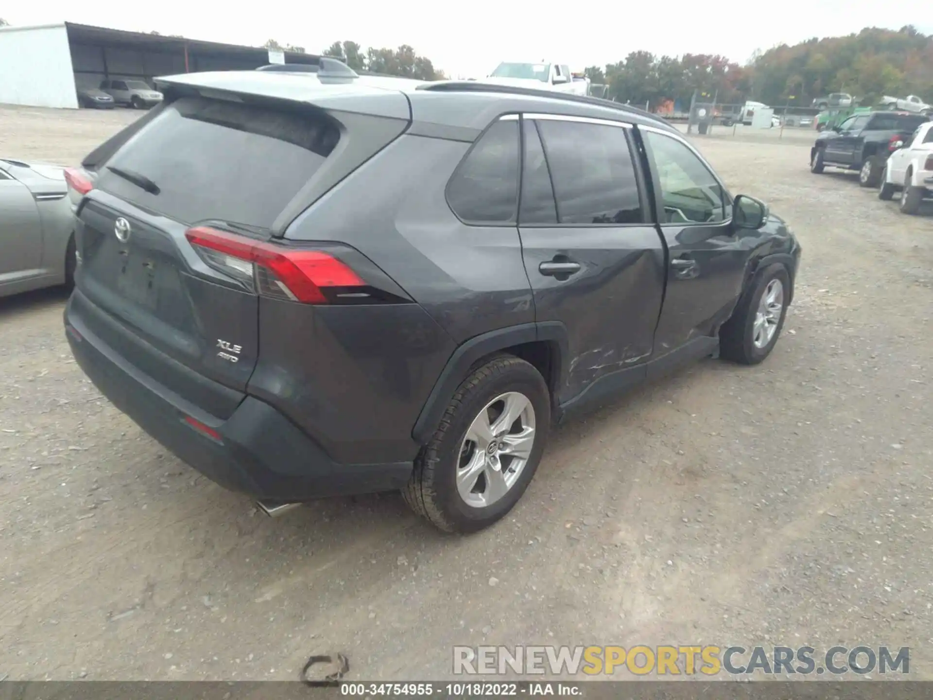 4 Photograph of a damaged car JTMP1RFV2KD502300 TOYOTA RAV4 2019