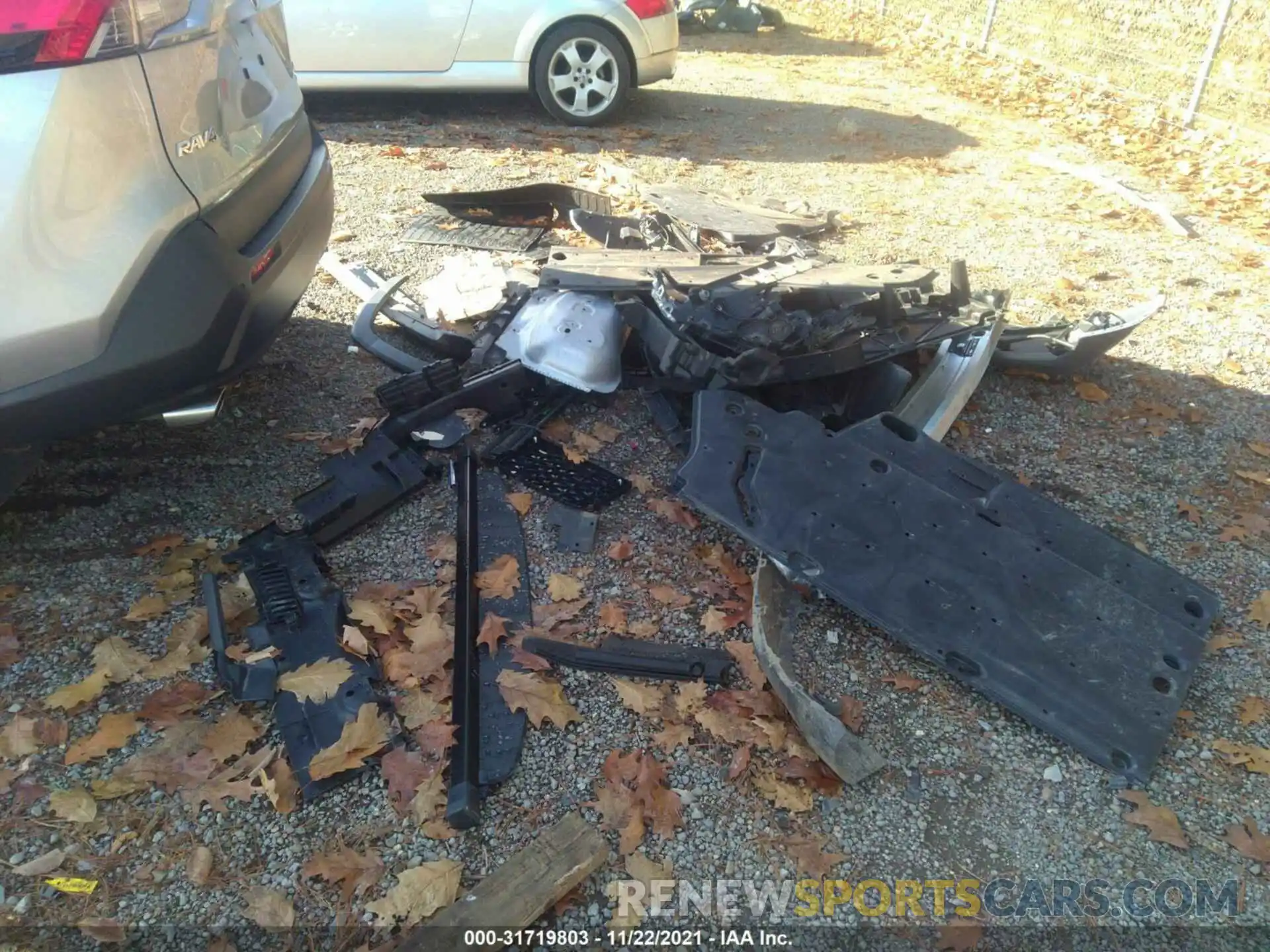 11 Photograph of a damaged car JTMP1RFV2KD512356 TOYOTA RAV4 2019