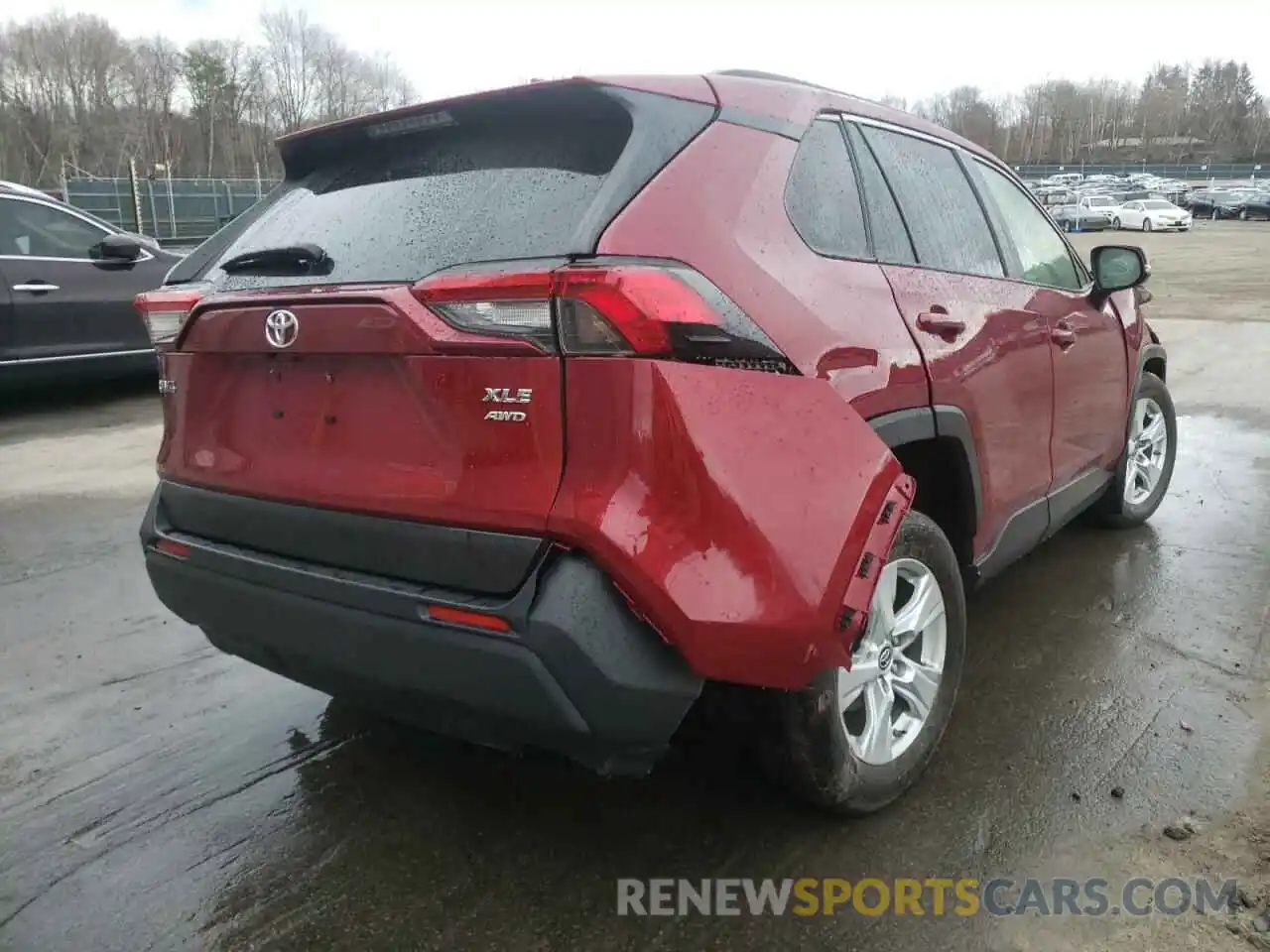 4 Photograph of a damaged car JTMP1RFV2KD523342 TOYOTA RAV4 2019