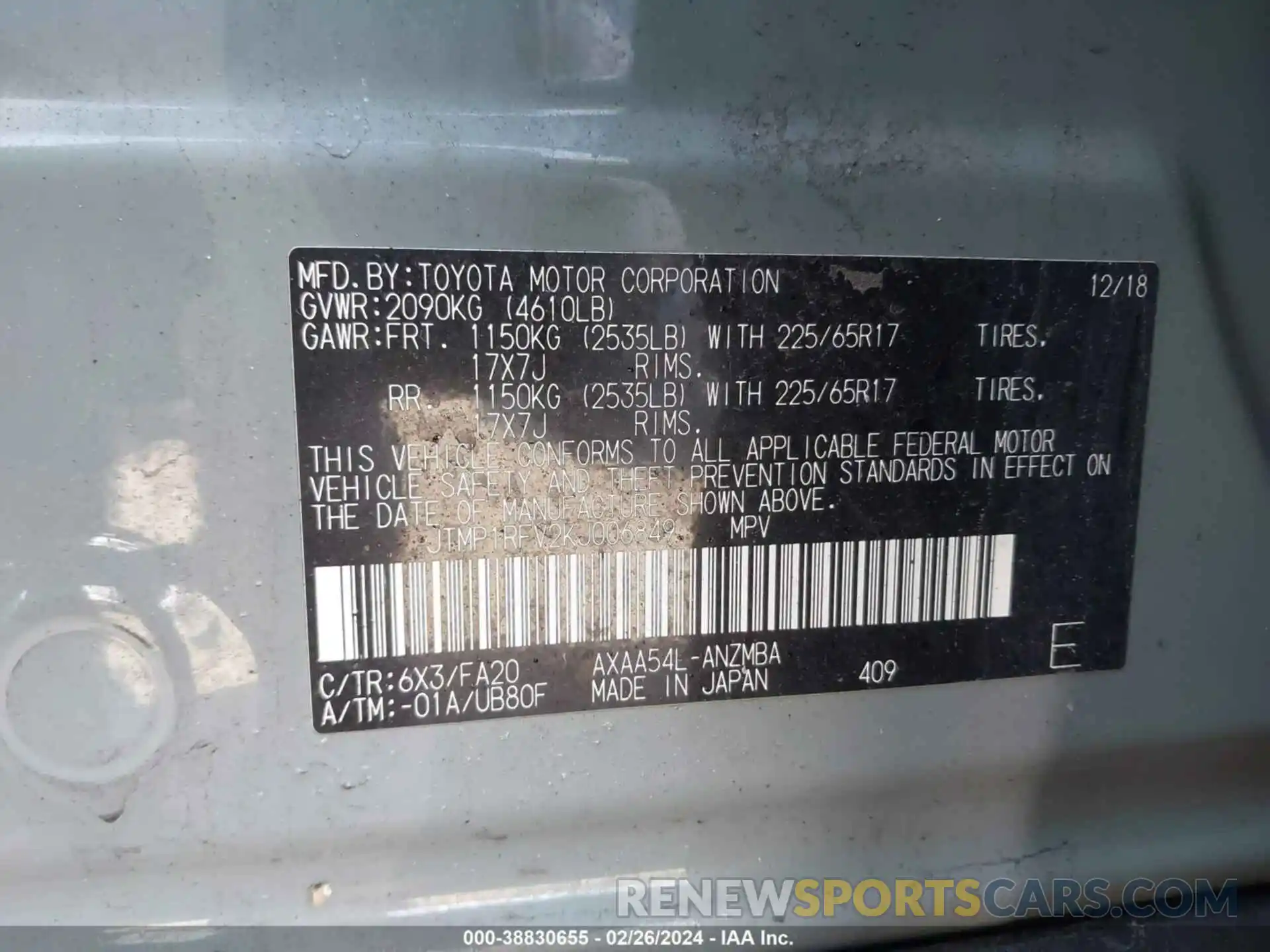 9 Photograph of a damaged car JTMP1RFV2KJ006849 TOYOTA RAV4 2019