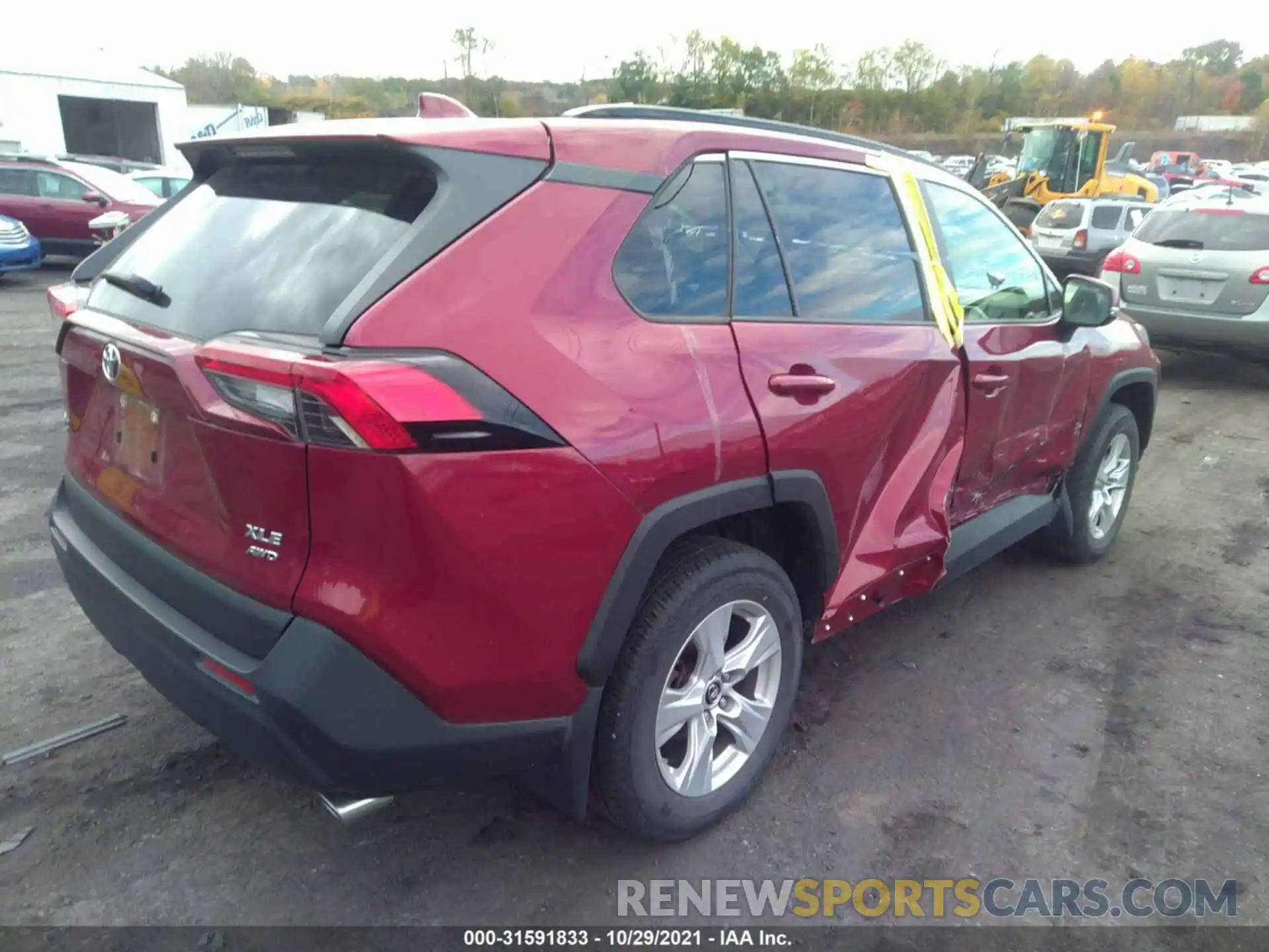 4 Photograph of a damaged car JTMP1RFV2KJ007869 TOYOTA RAV4 2019