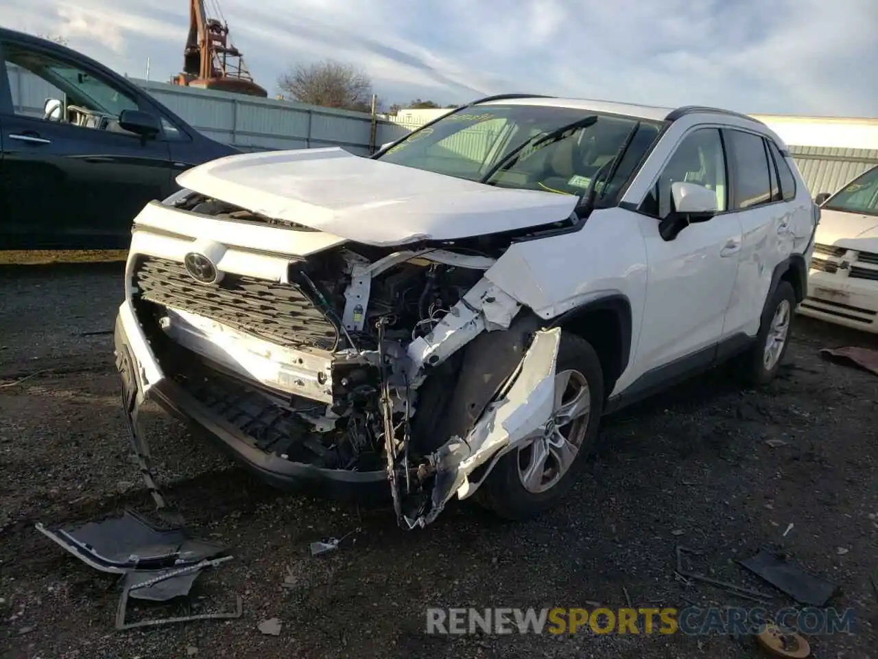 2 Photograph of a damaged car JTMP1RFV2KJ012568 TOYOTA RAV4 2019