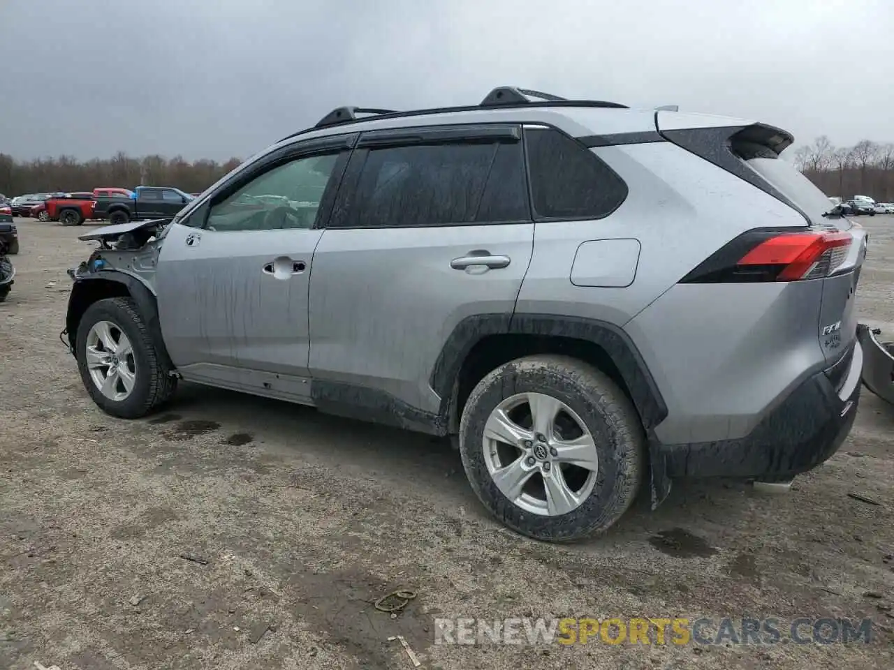 2 Photograph of a damaged car JTMP1RFV3KD021651 TOYOTA RAV4 2019