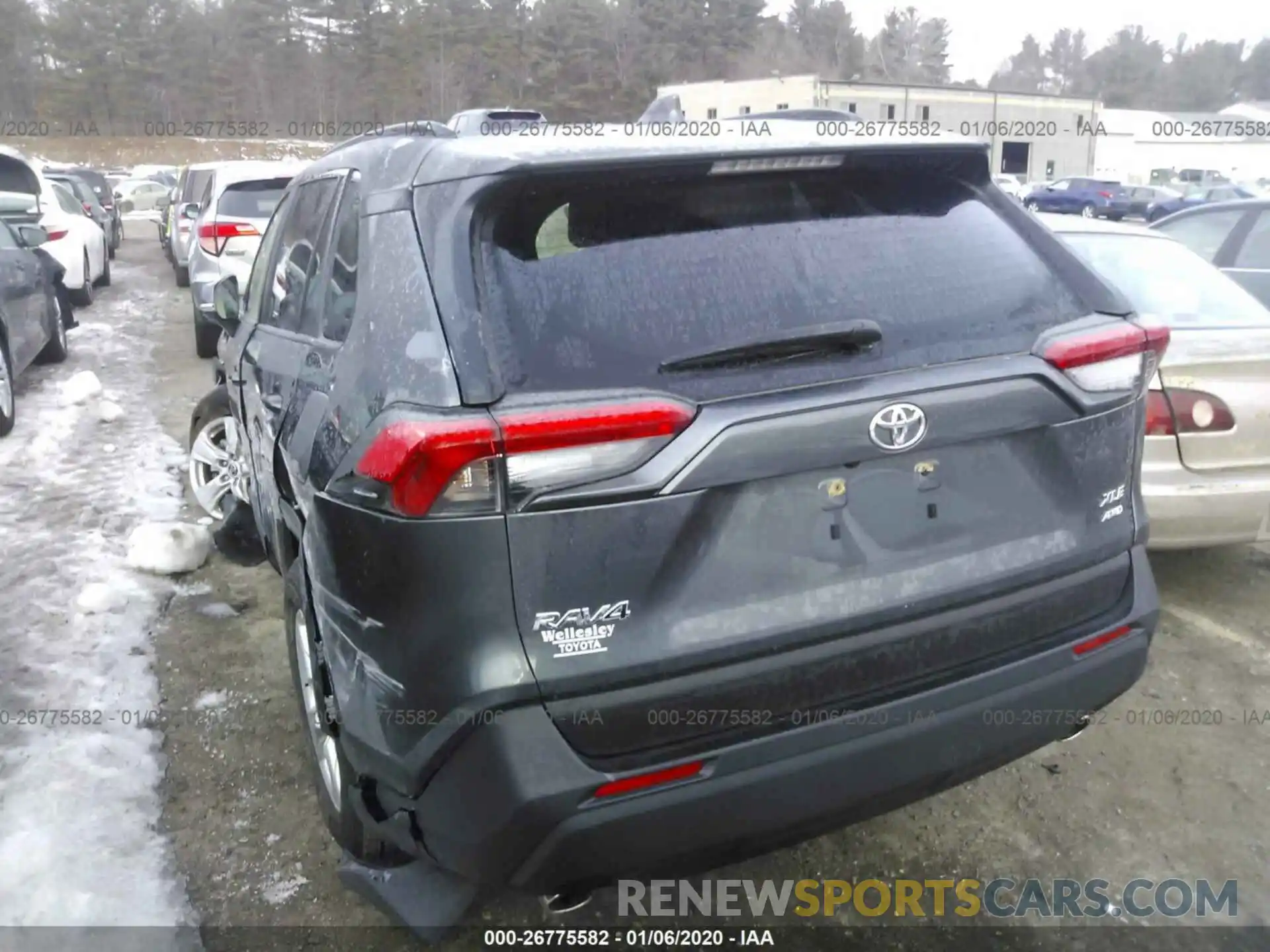 3 Photograph of a damaged car JTMP1RFV3KD022735 TOYOTA RAV4 2019