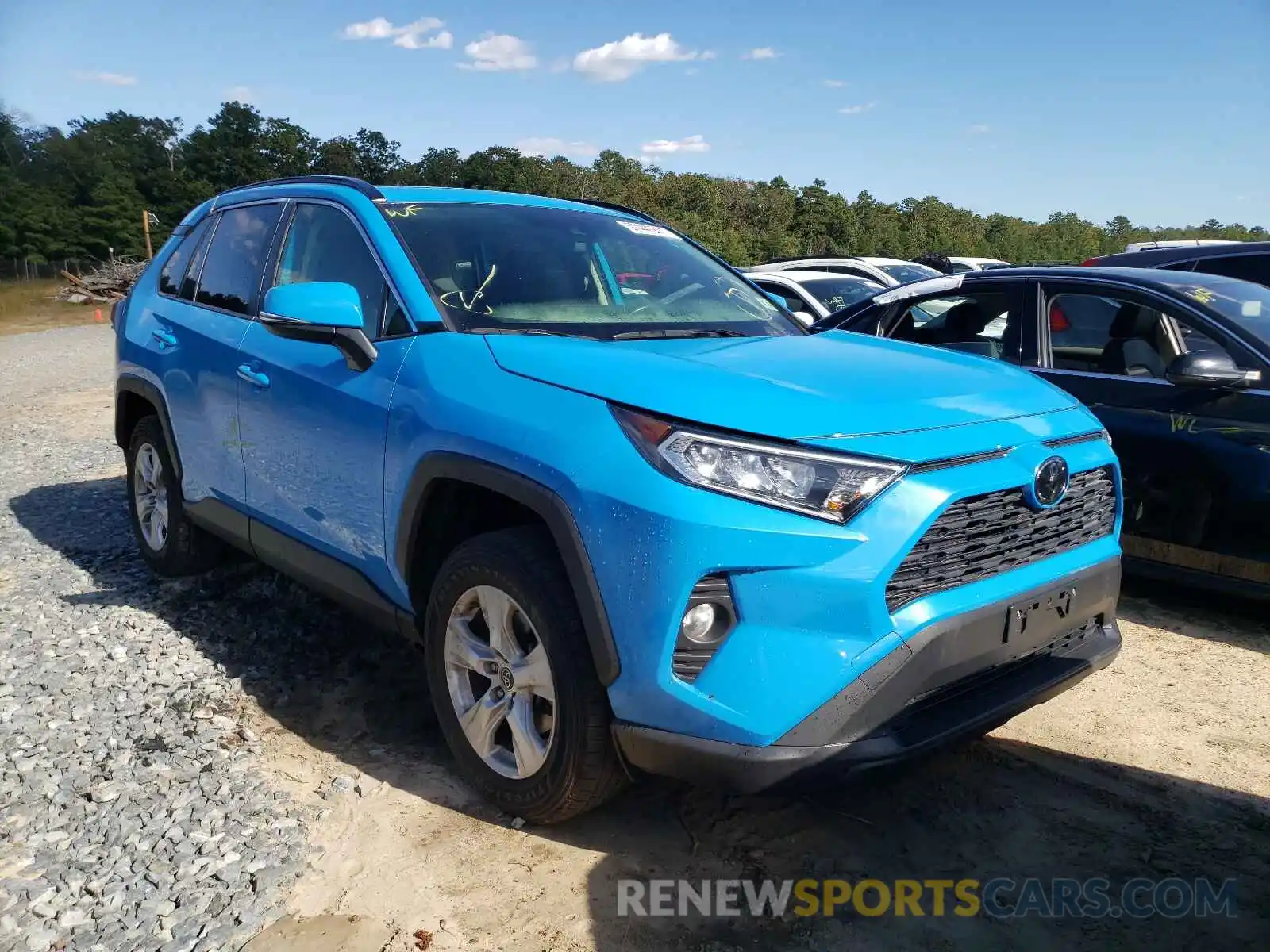 1 Photograph of a damaged car JTMP1RFV3KD022945 TOYOTA RAV4 2019