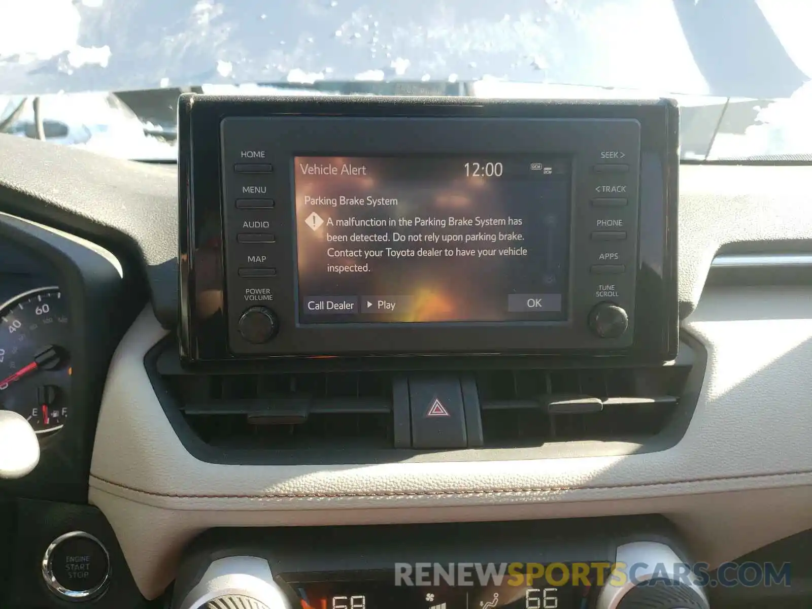 9 Photograph of a damaged car JTMP1RFV3KD030379 TOYOTA RAV4 2019