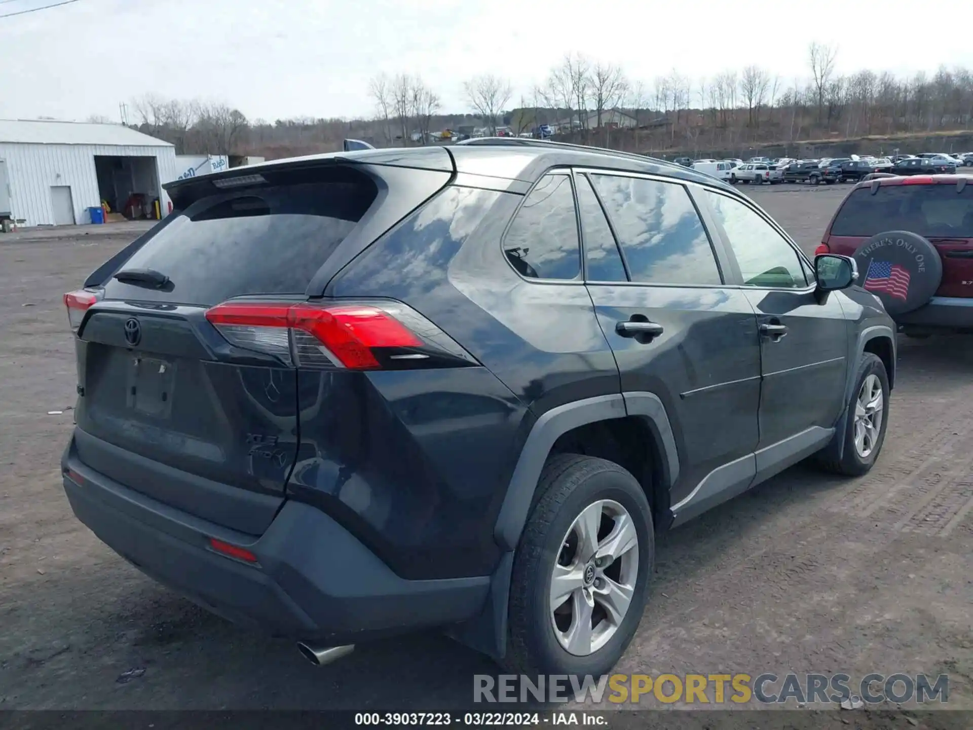 4 Photograph of a damaged car JTMP1RFV3KD030382 TOYOTA RAV4 2019