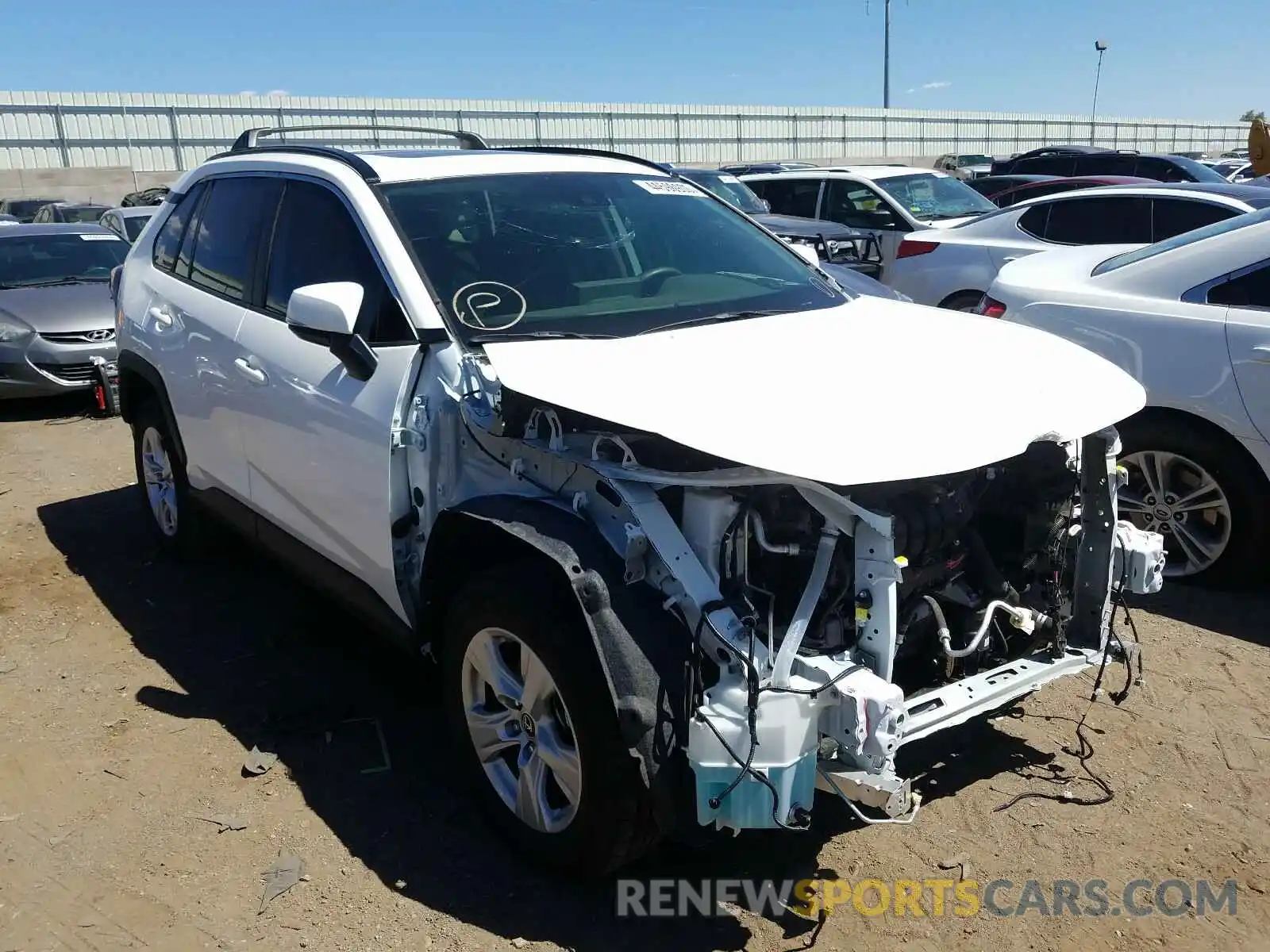 1 Photograph of a damaged car JTMP1RFV3KD031306 TOYOTA RAV4 2019