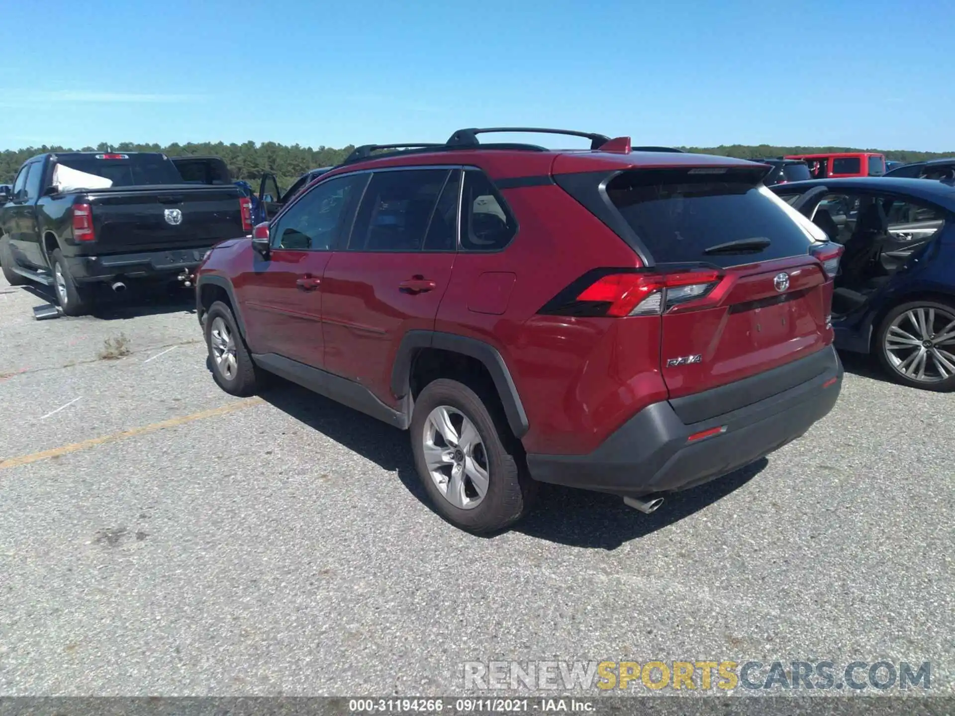 3 Photograph of a damaged car JTMP1RFV3KD033153 TOYOTA RAV4 2019