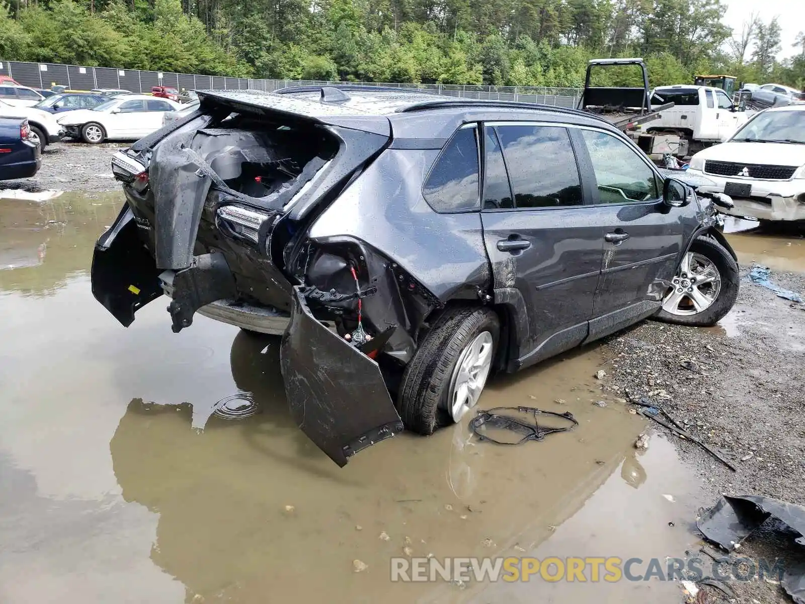 9 Photograph of a damaged car JTMP1RFV3KD039504 TOYOTA RAV4 2019