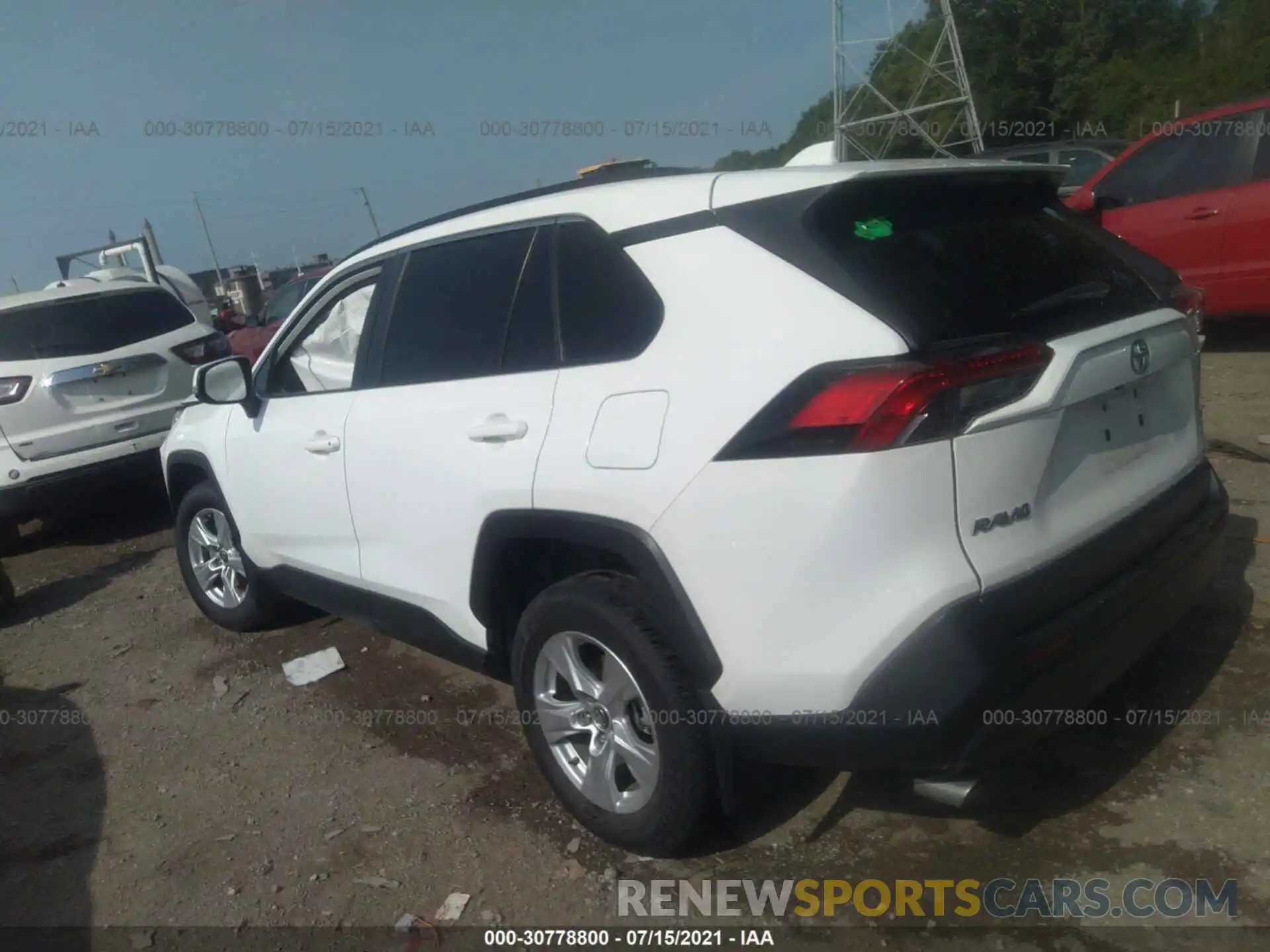 3 Фотография поврежденного автомобиля JTMP1RFV3KD502046 TOYOTA RAV4 2019