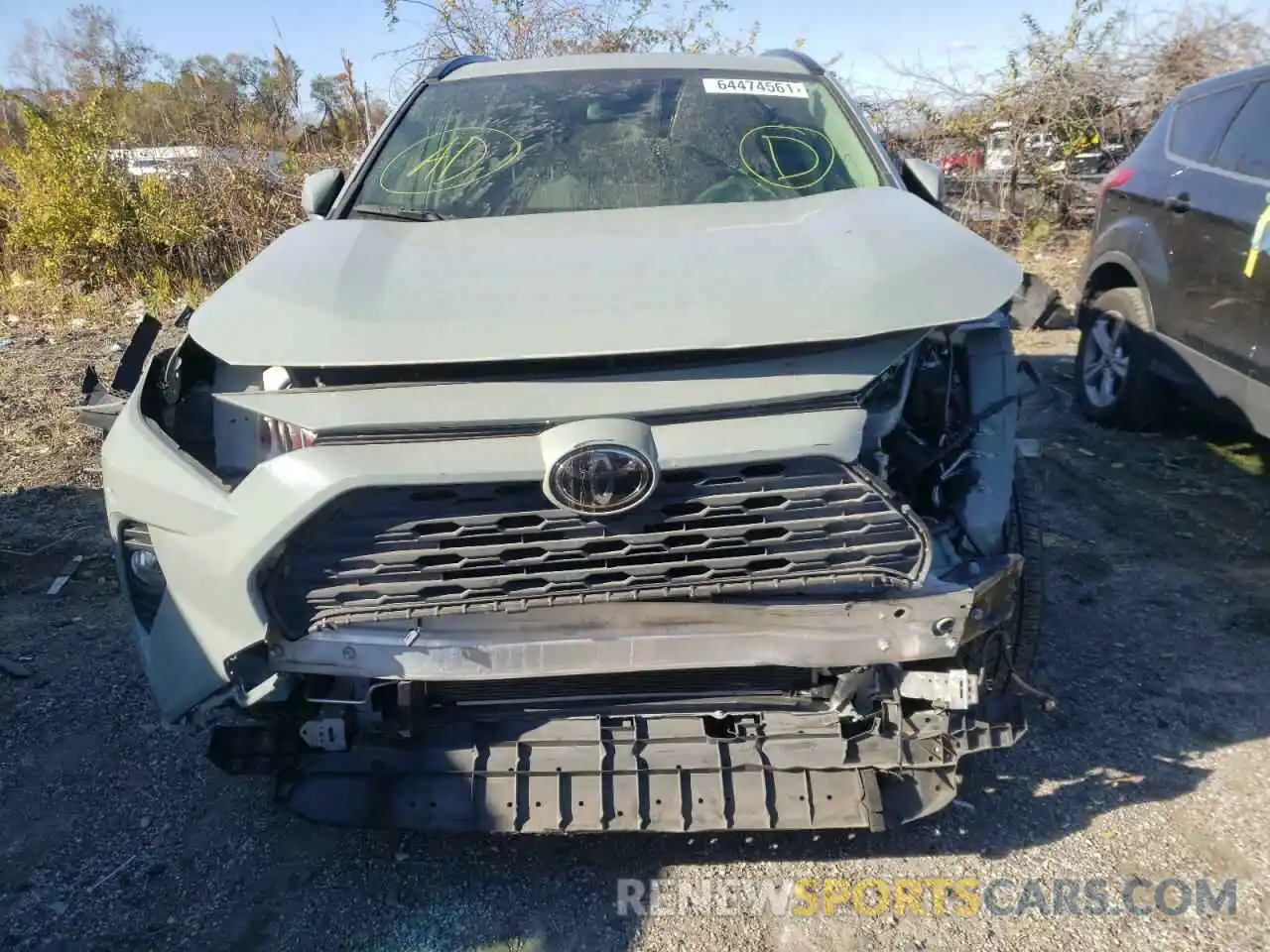 9 Фотография поврежденного автомобиля JTMP1RFV3KD502970 TOYOTA RAV4 2019