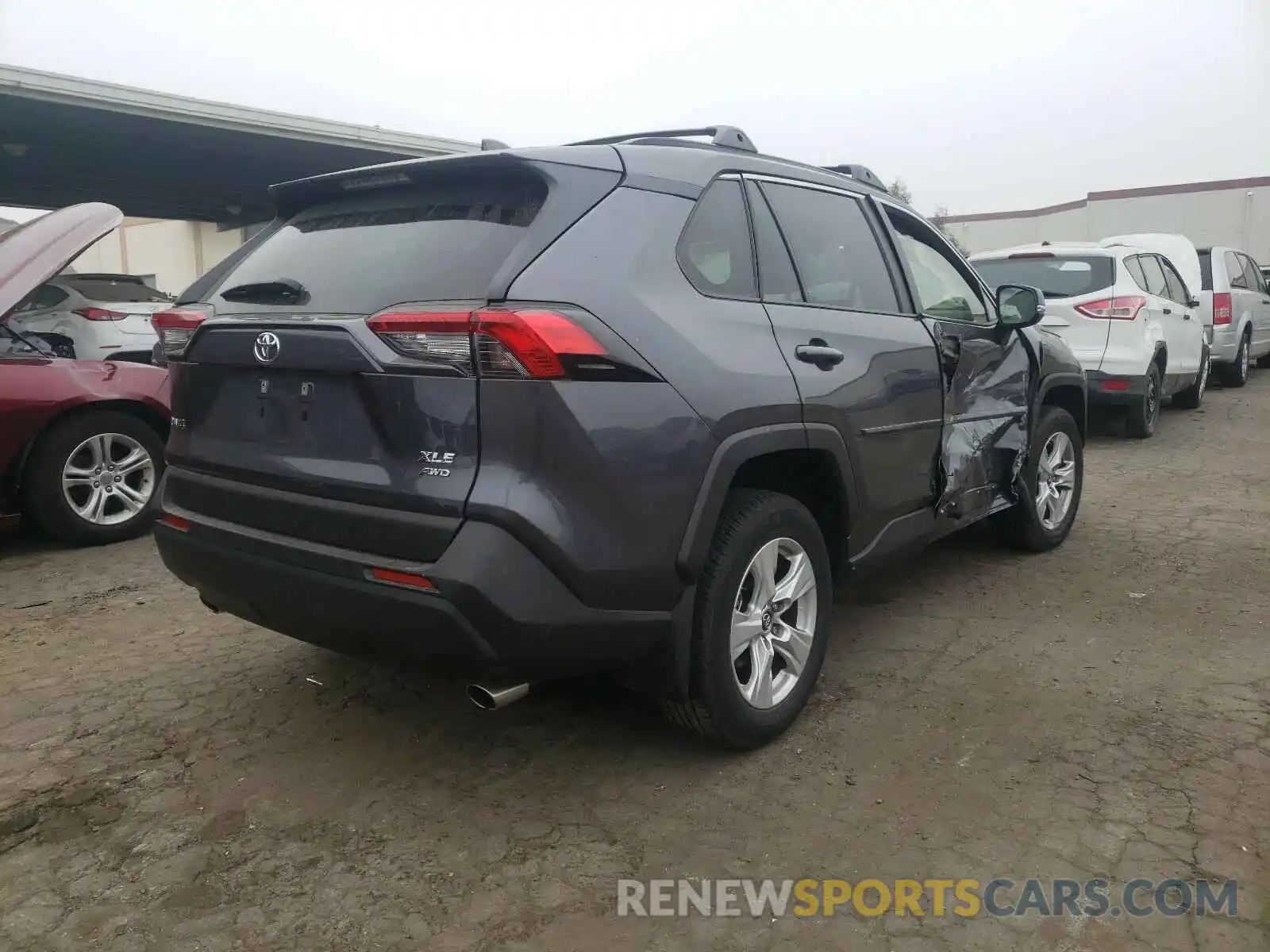 4 Photograph of a damaged car JTMP1RFV3KD504427 TOYOTA RAV4 2019