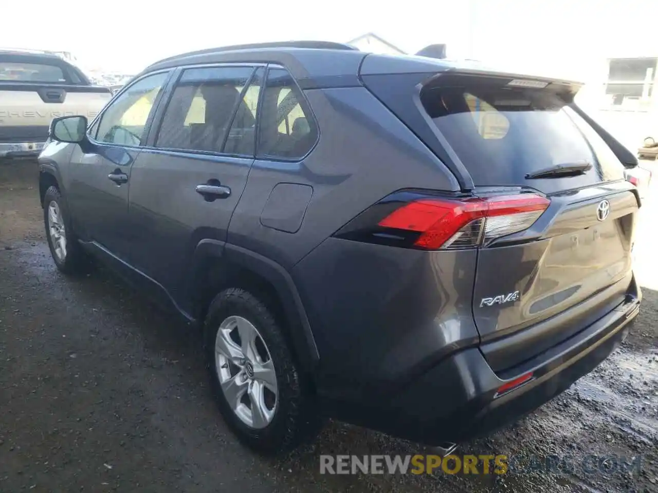 3 Photograph of a damaged car JTMP1RFV3KD504833 TOYOTA RAV4 2019