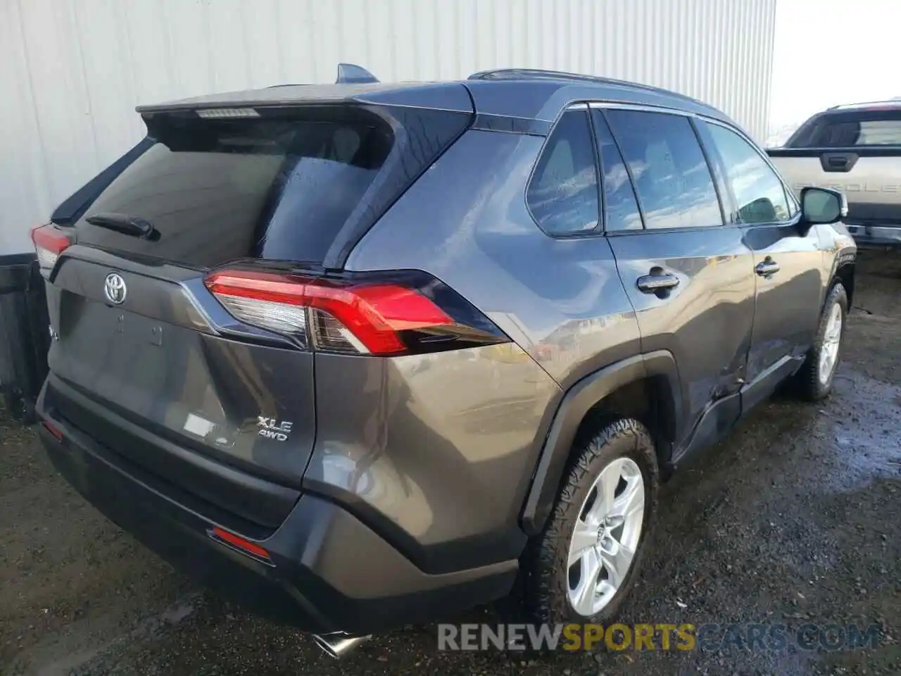 4 Фотография поврежденного автомобиля JTMP1RFV3KD504833 TOYOTA RAV4 2019