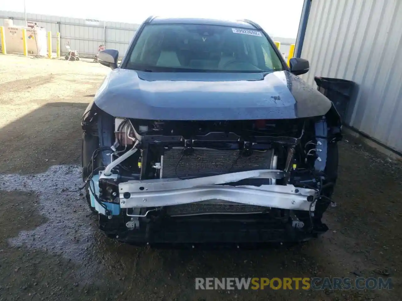 9 Photograph of a damaged car JTMP1RFV3KD504833 TOYOTA RAV4 2019