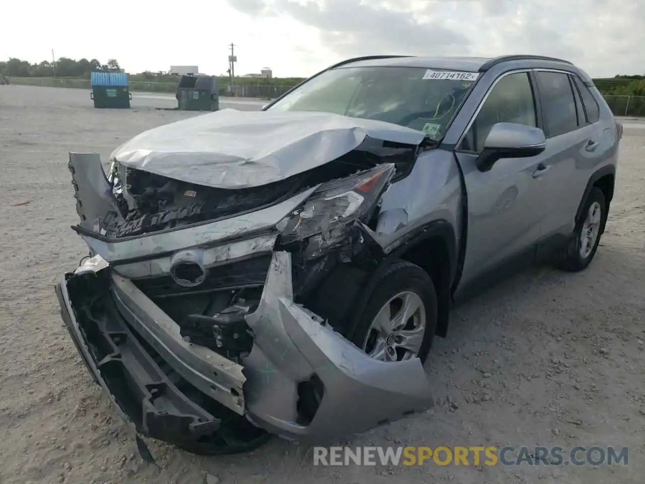 2 Photograph of a damaged car JTMP1RFV3KD504928 TOYOTA RAV4 2019