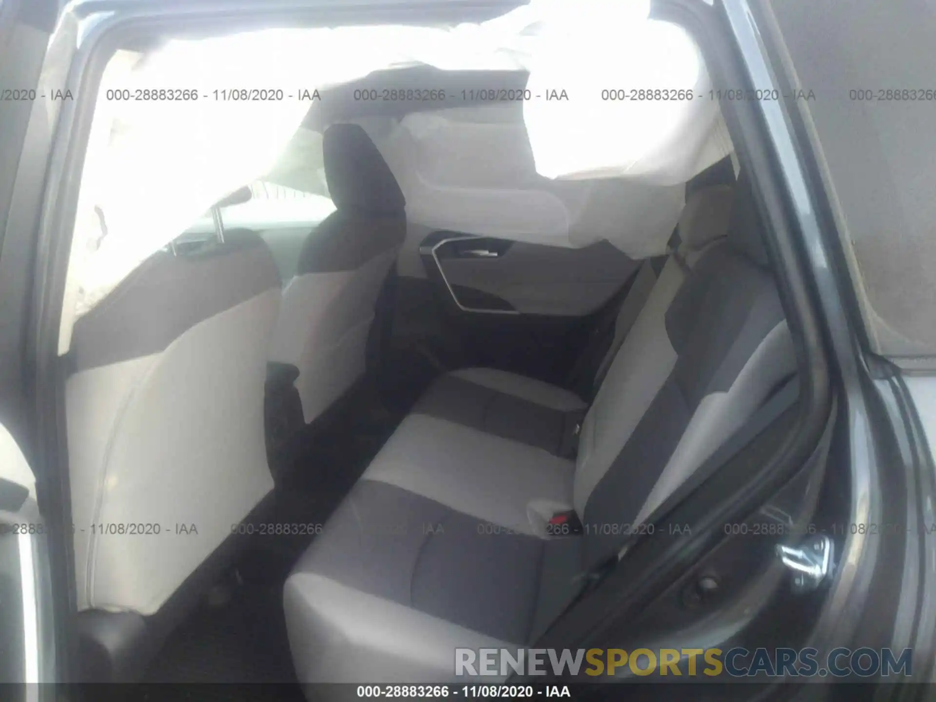 8 Photograph of a damaged car JTMP1RFV3KD512835 TOYOTA RAV4 2019