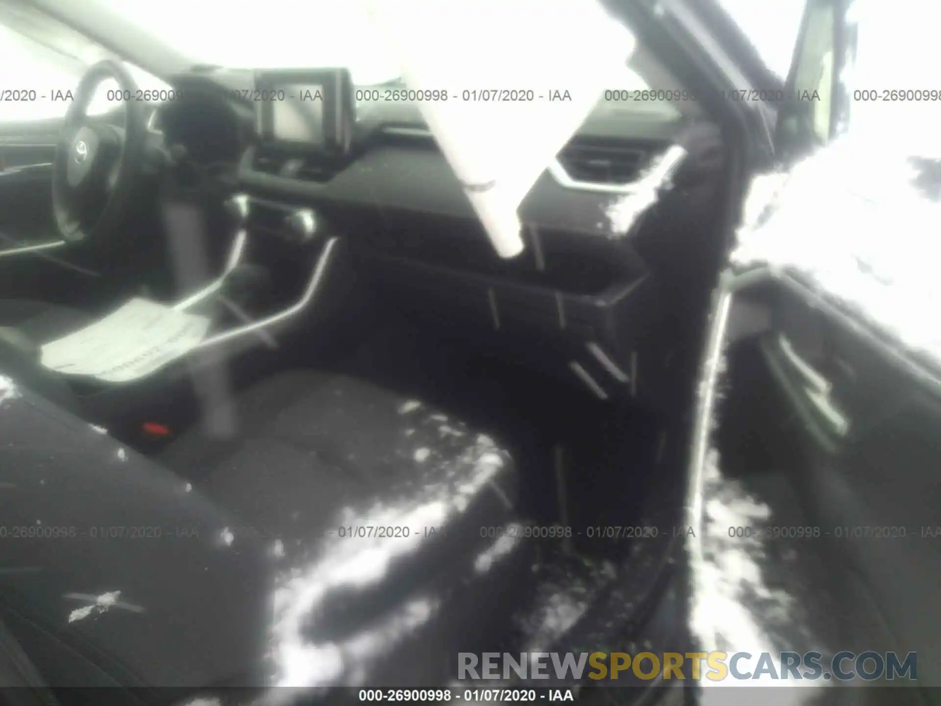 5 Photograph of a damaged car JTMP1RFV3KD513306 TOYOTA RAV4 2019