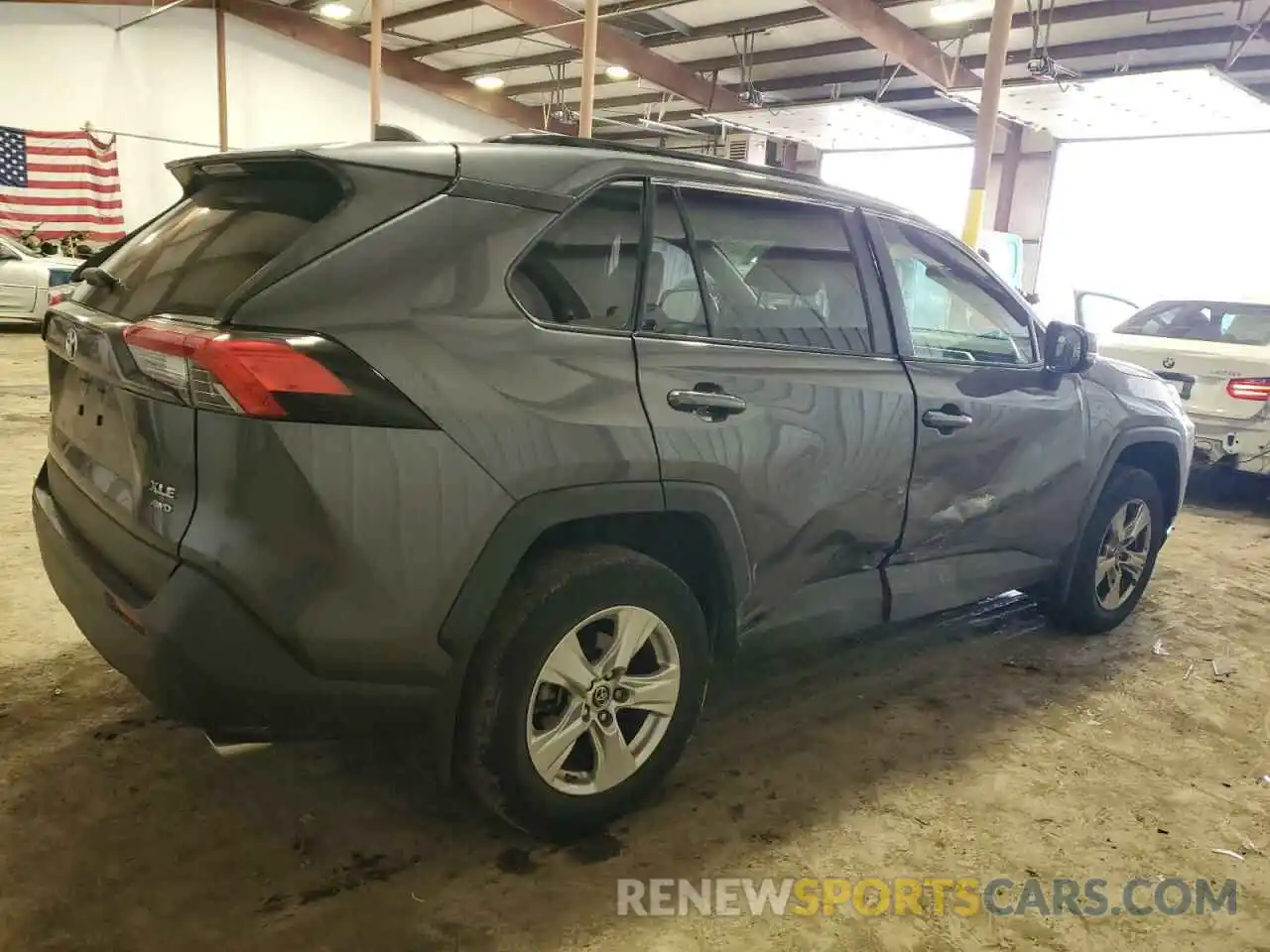 3 Photograph of a damaged car JTMP1RFV3KD518618 TOYOTA RAV4 2019