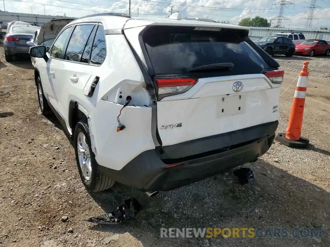 9 Фотография поврежденного автомобиля JTMP1RFV3KD524144 TOYOTA RAV4 2019