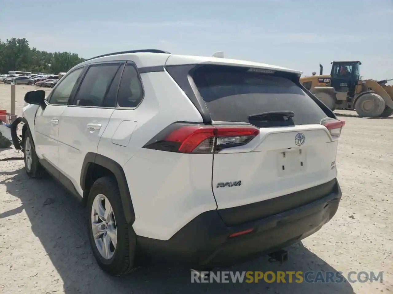 3 Photograph of a damaged car JTMP1RFV3KJ004866 TOYOTA RAV4 2019