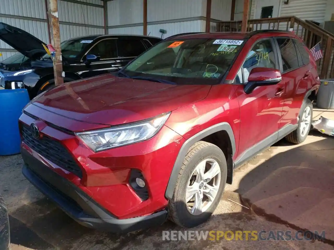 2 Photograph of a damaged car JTMP1RFV3KJ009601 TOYOTA RAV4 2019