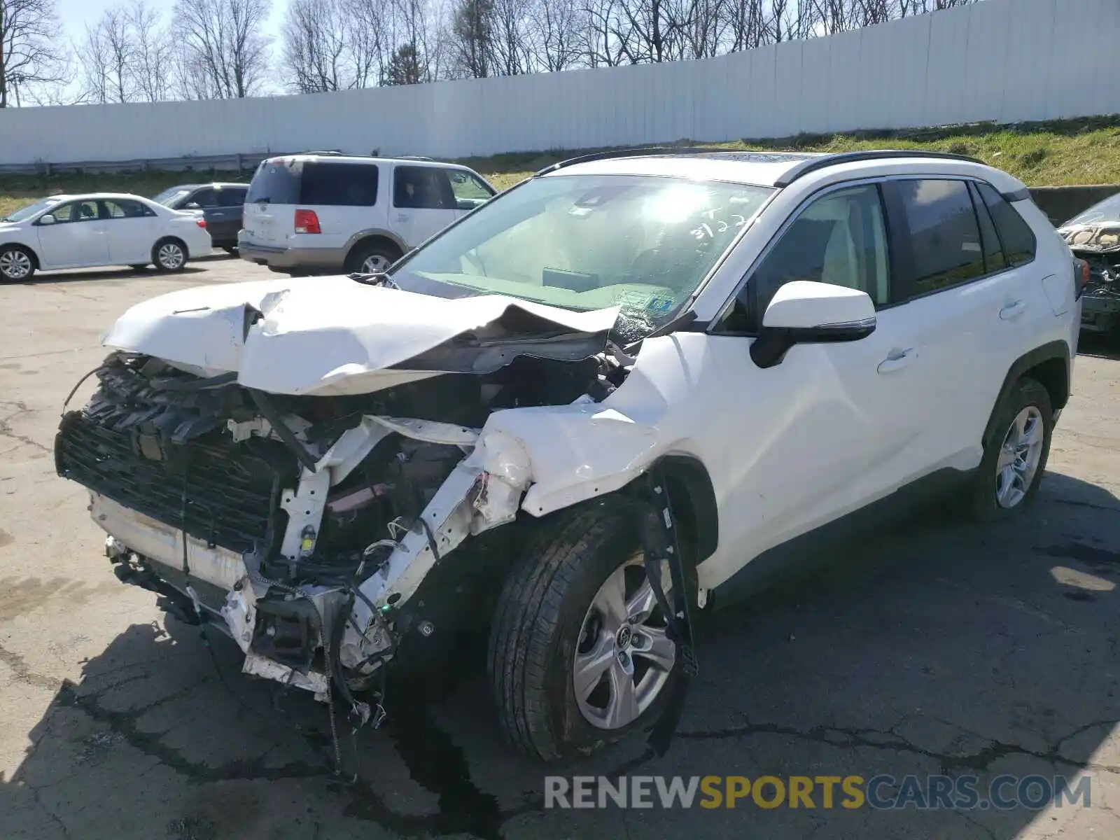 2 Photograph of a damaged car JTMP1RFV4KD005491 TOYOTA RAV4 2019